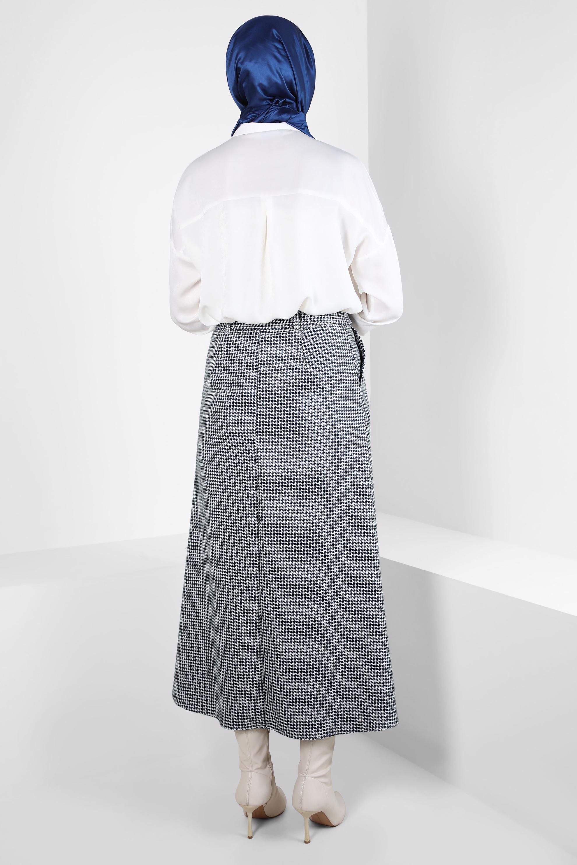 Hijab clothing NAVY BLUE SKIRT WITH BUTTON DETAIL 60514