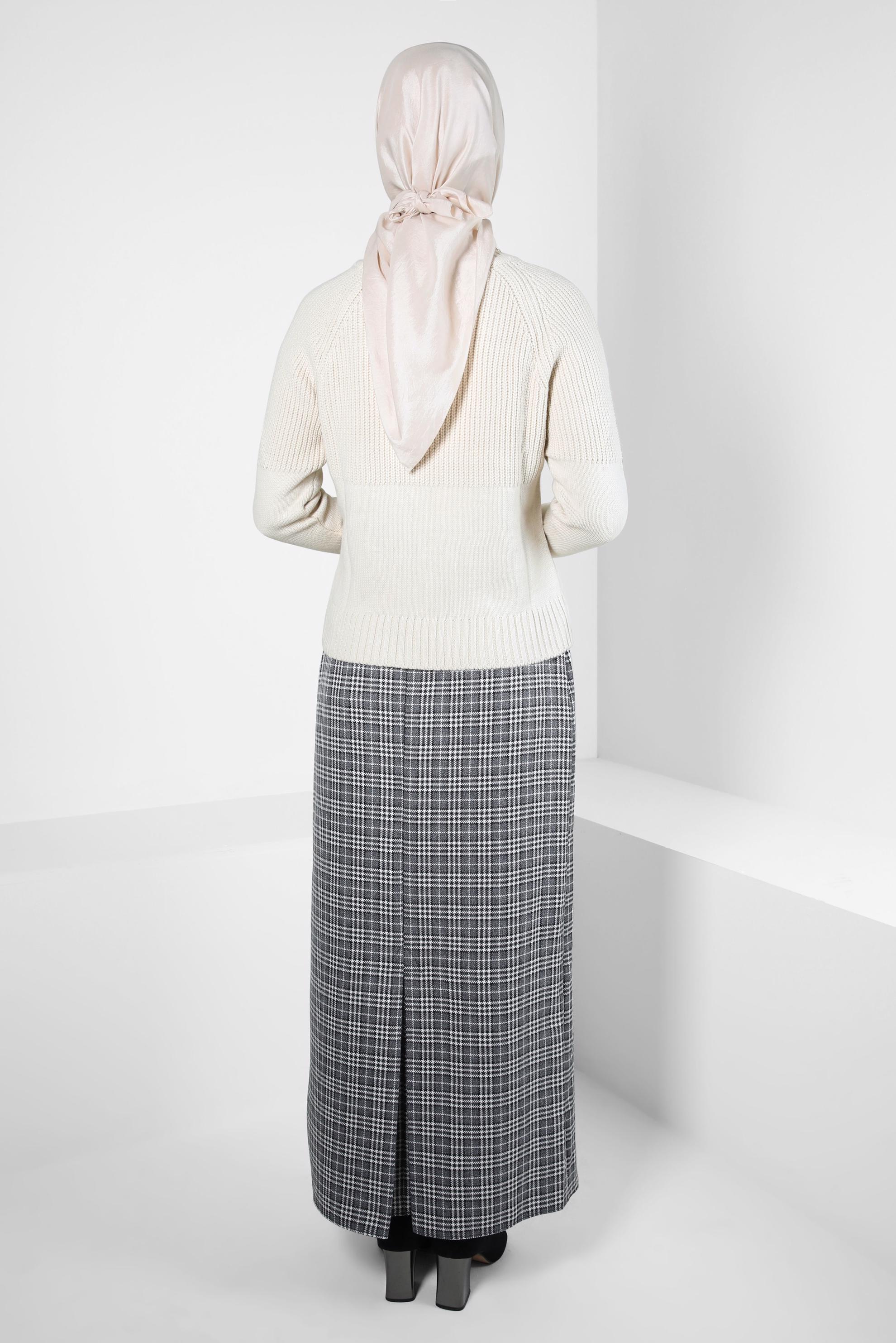 Tesettür giyim SİYAH EKOSE DESENLİ ETEK 60522