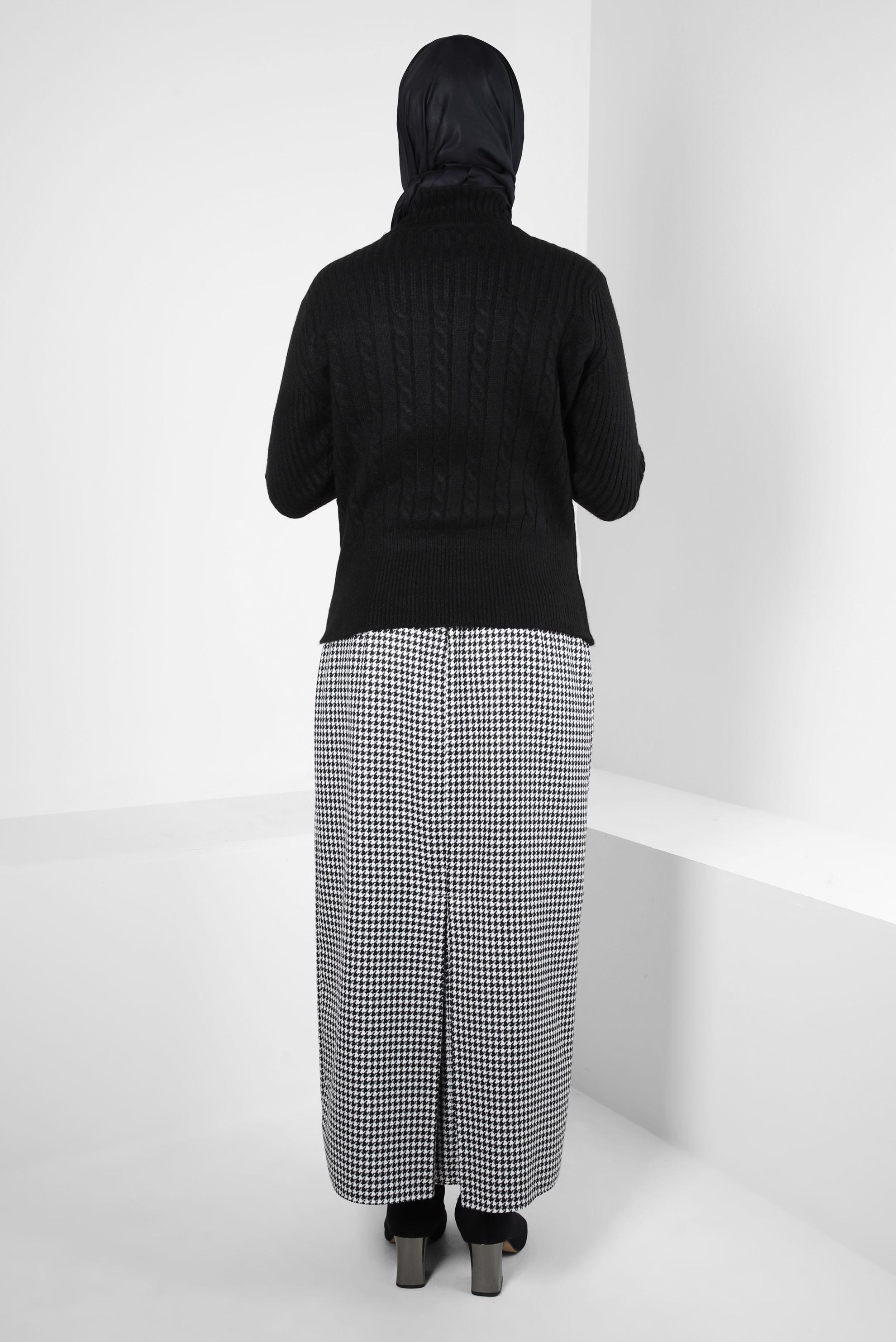 Hijab clothing BLACK HOUNDSTOOTH PATTERNED SKIRT 60523