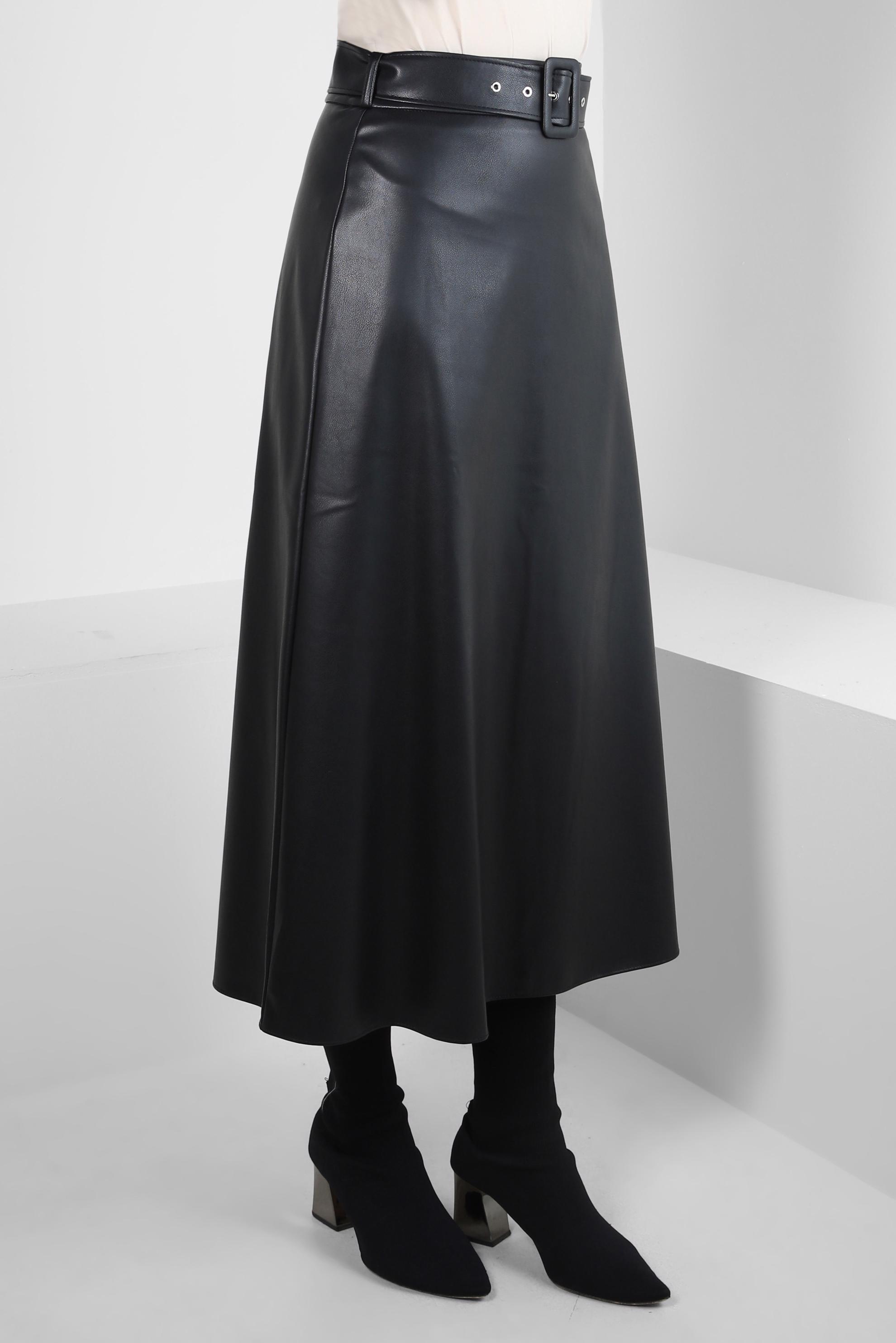 Tesettür giyim SİYAH KEMERLİ SUNİ DERİ ETEK 60525