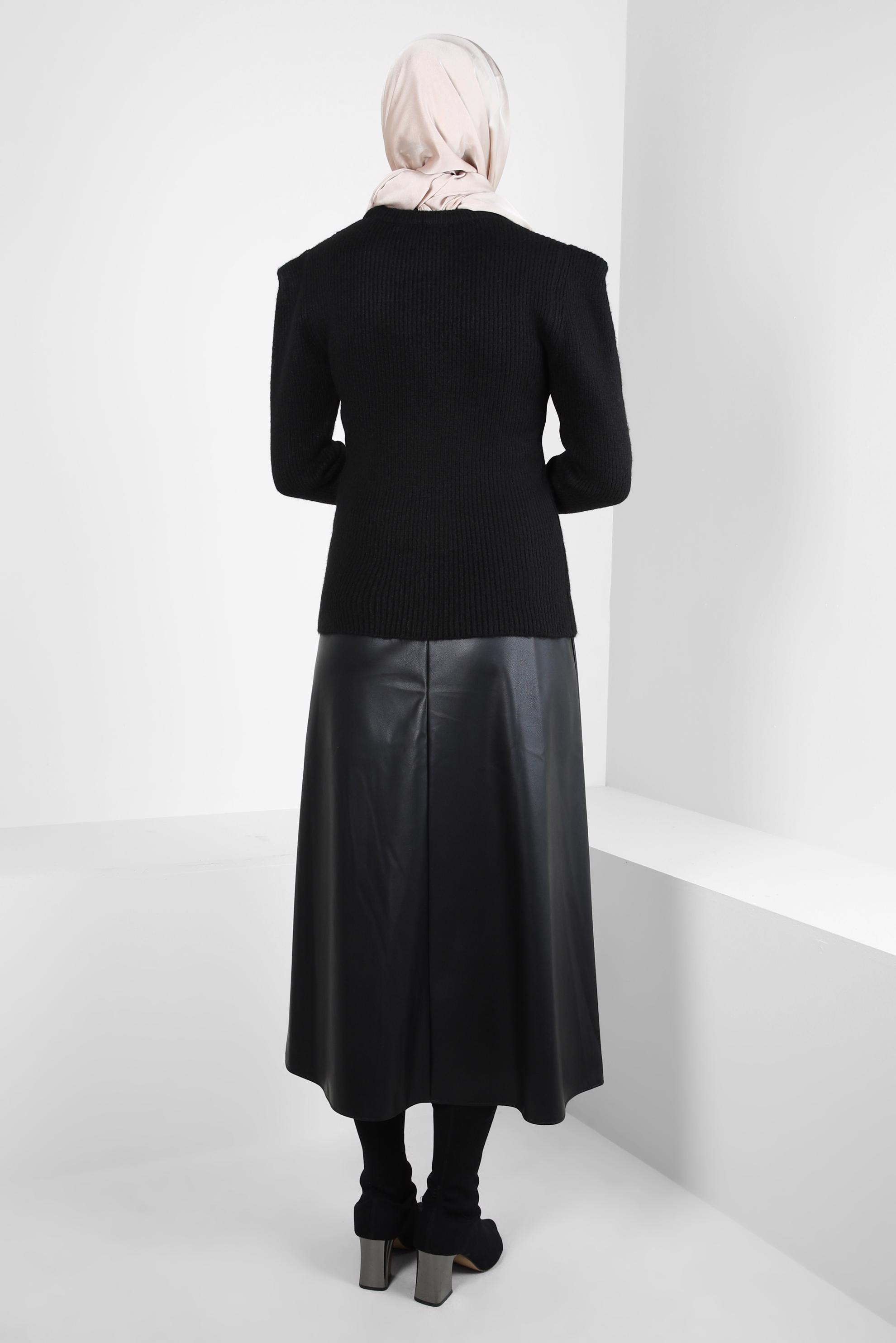 Tesettür giyim SİYAH KEMERLİ SUNİ DERİ ETEK 60525