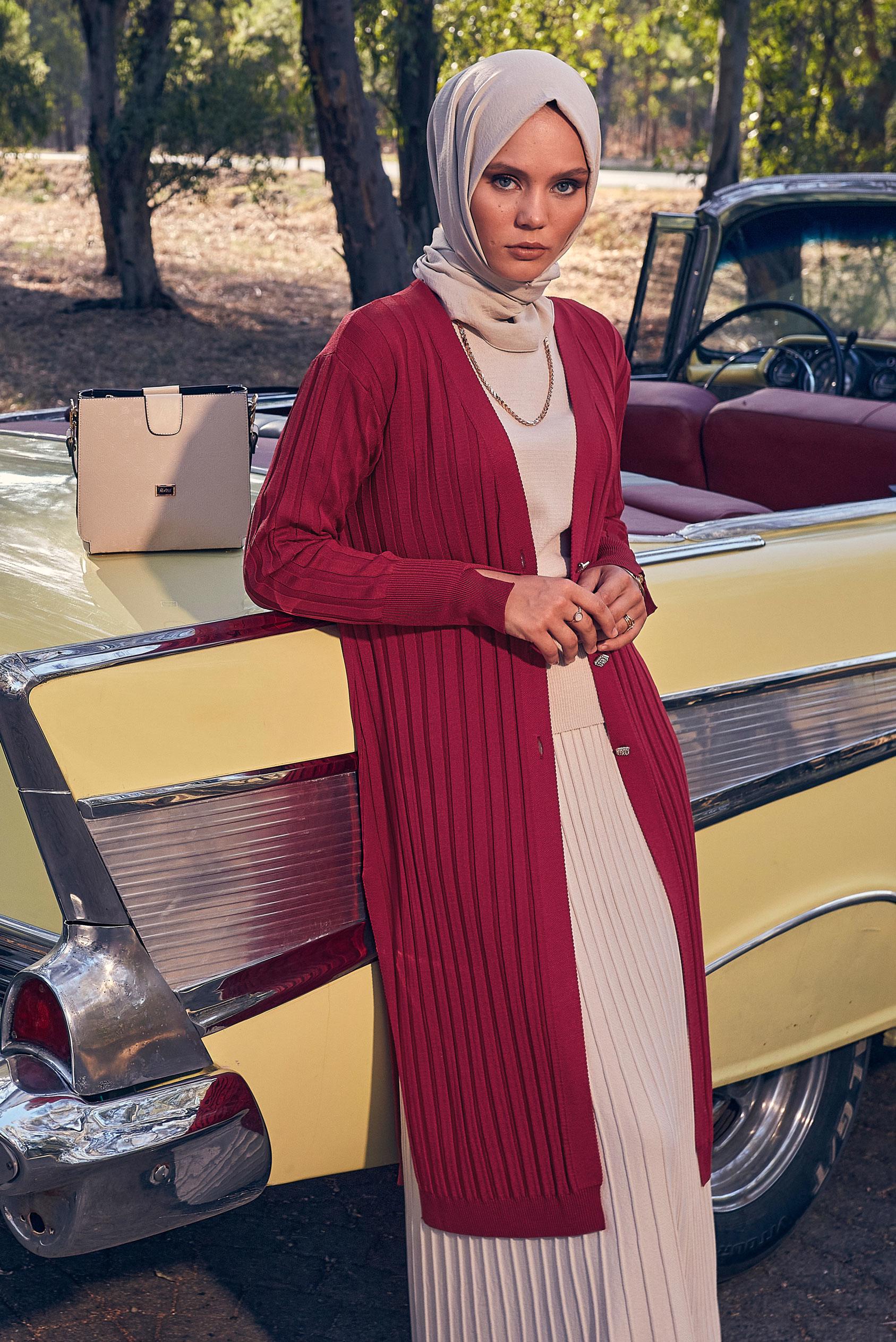 Vêtements hijab ROUGE GILET EN MAILLE 44077