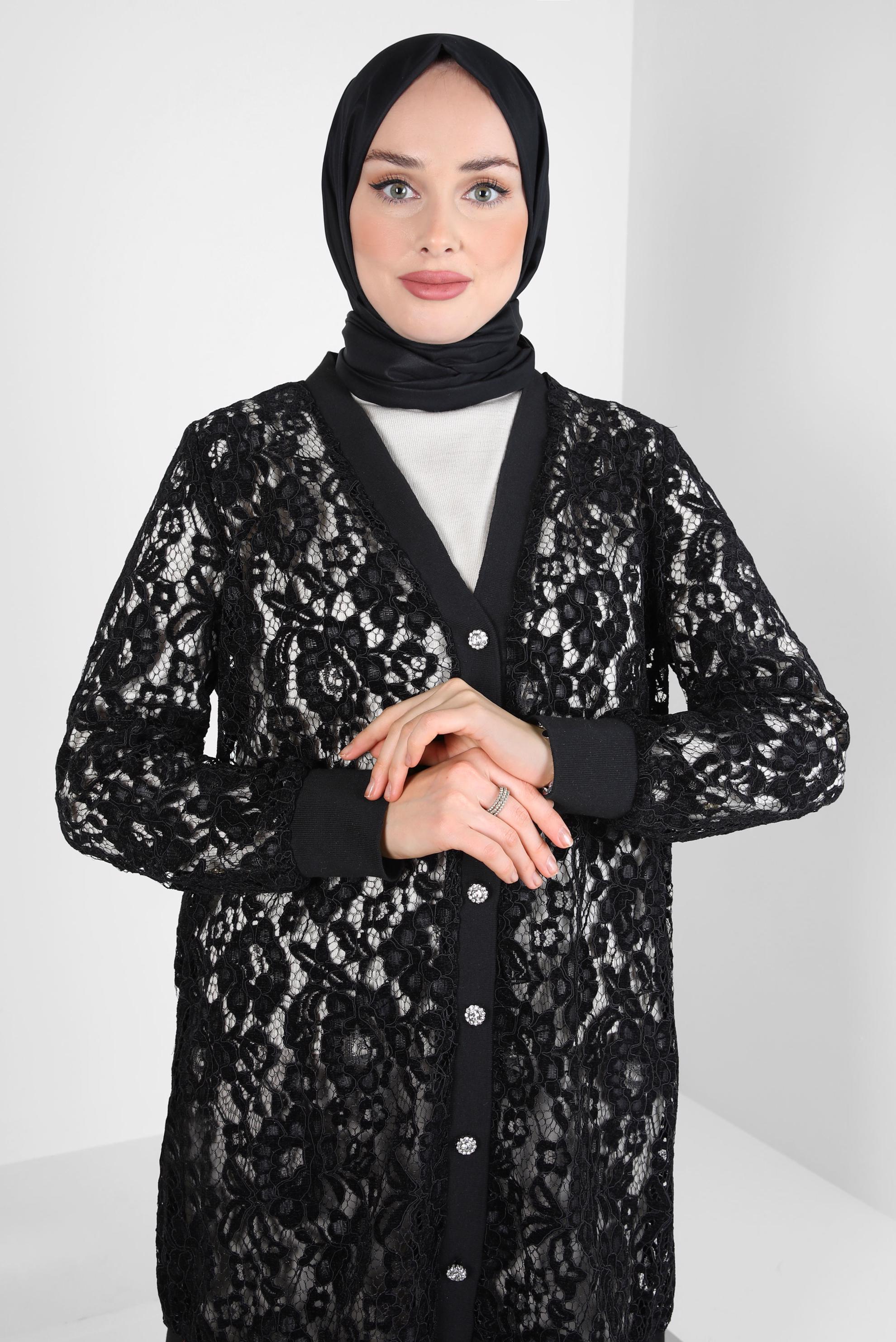 Tesettür giyim SİYAH GÜPÜR İŞLEMELİ HIRKA 44308