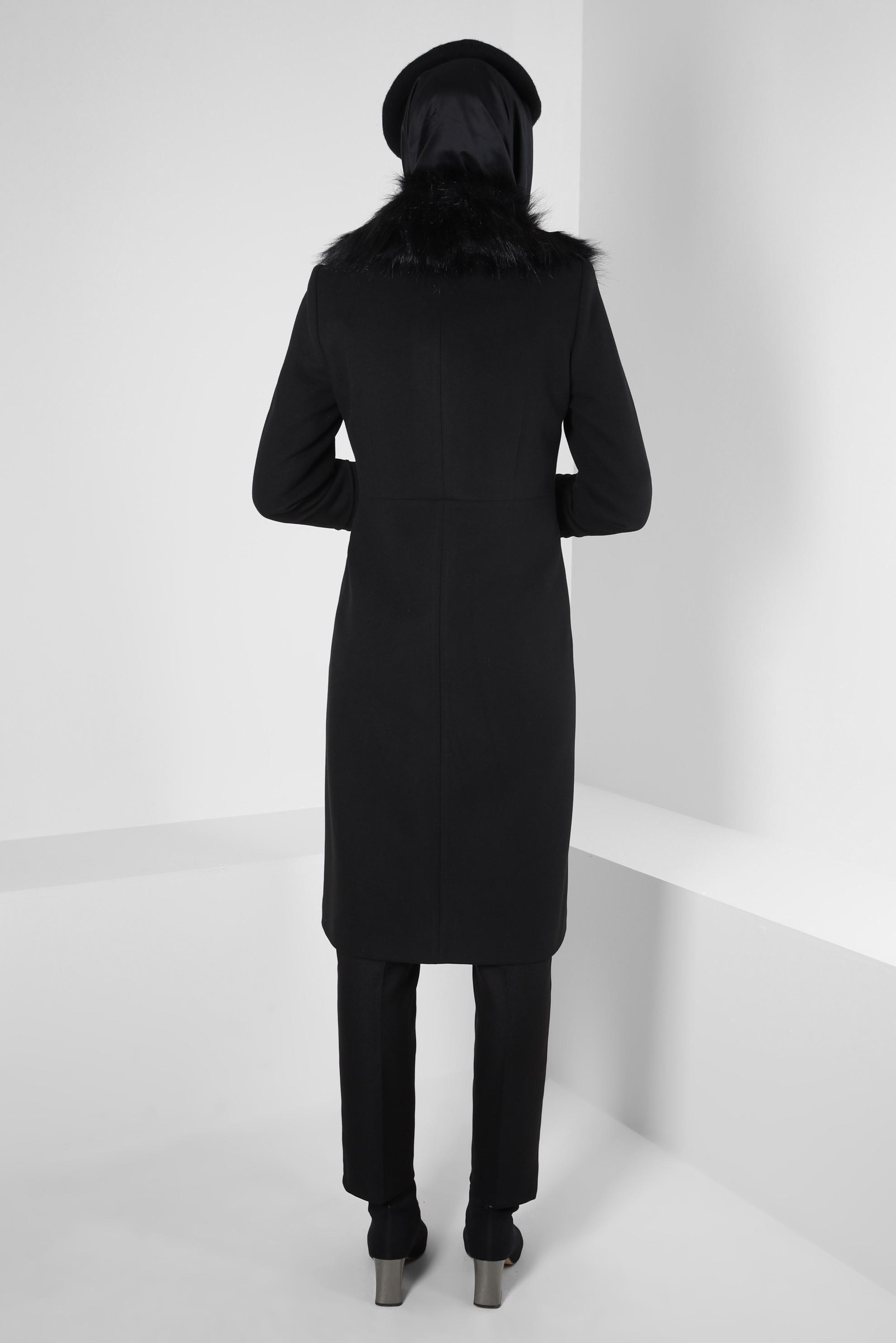 Tesettür giyim SİYAH KÜRK DETAYLI KABAN 90403