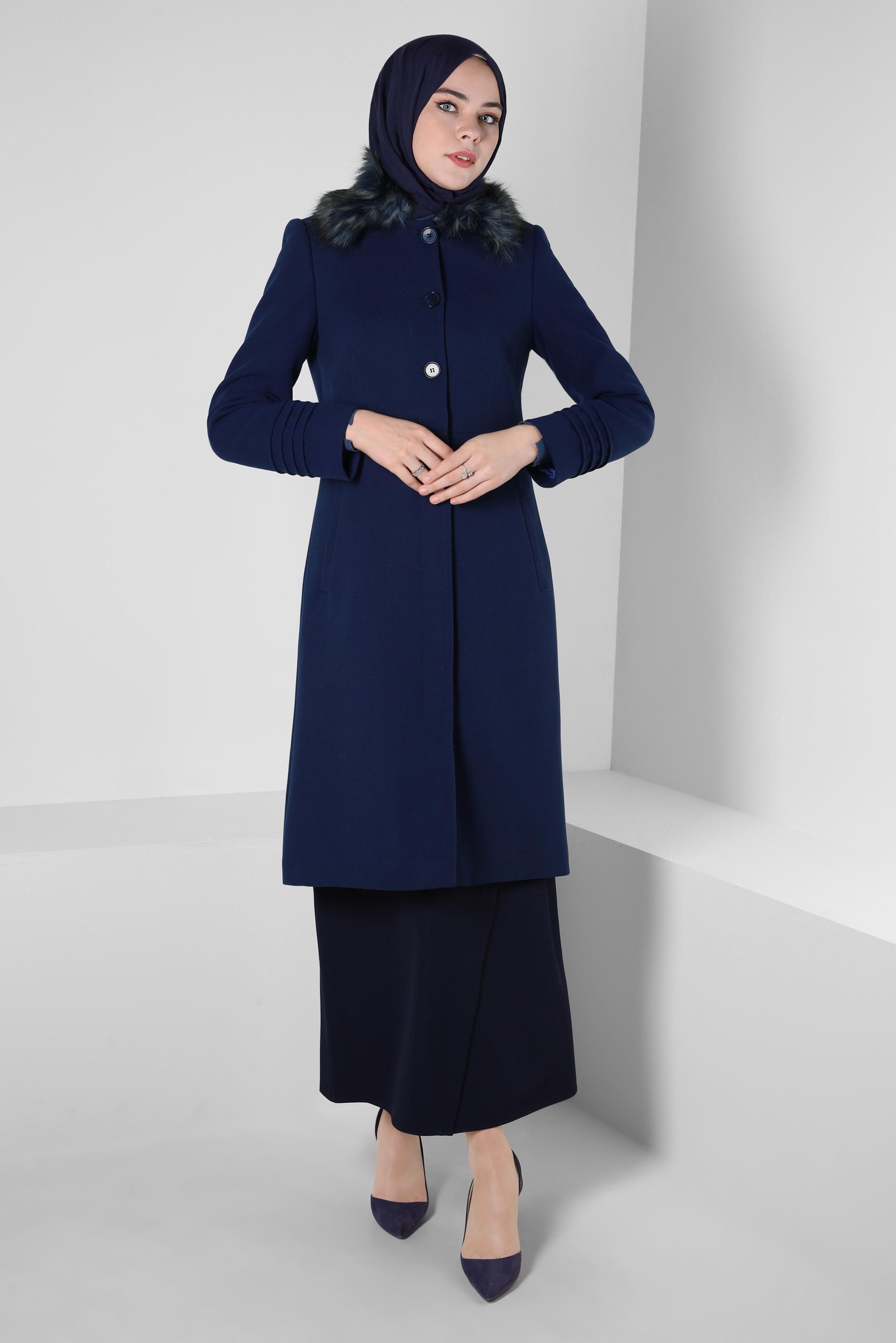 Tesettür giyim MAVİ KÜRK DETAYLI KABAN 90403