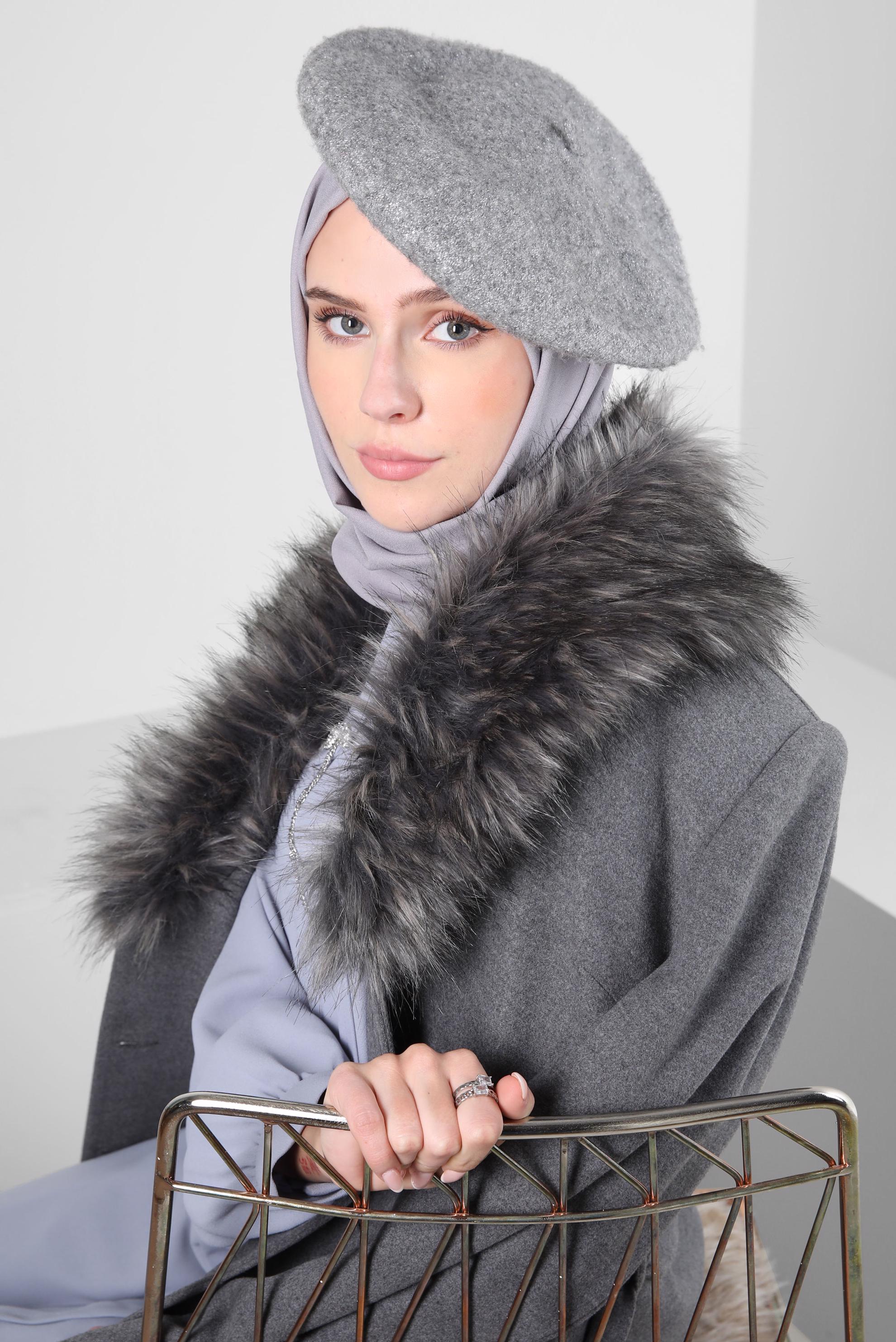 Tesettür giyim GRİ KÜRK DETAYLI KABAN 90405