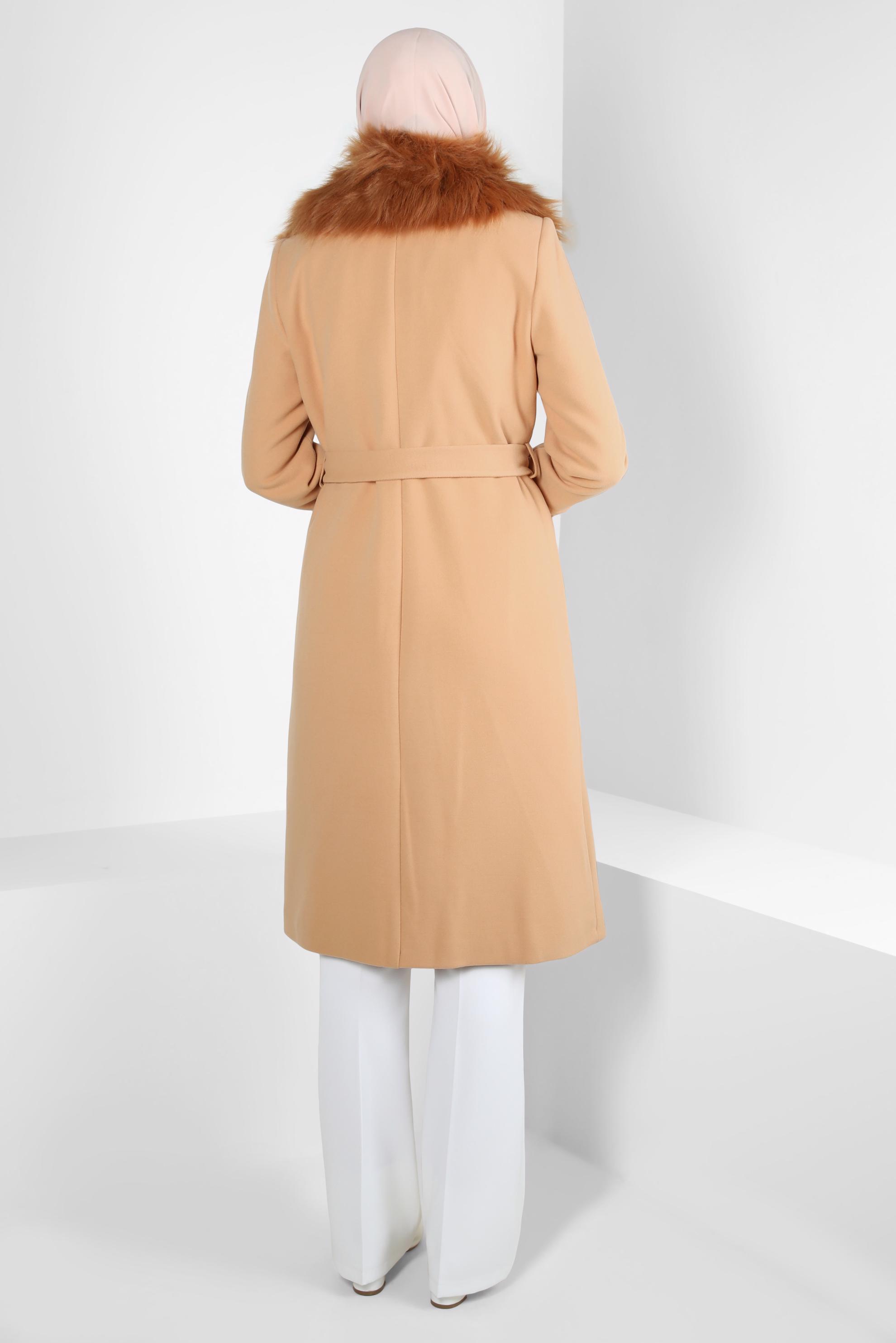 Tesettür giyim KAHVE KUŞAKLI BROŞ DETAYLI KABAN 90406