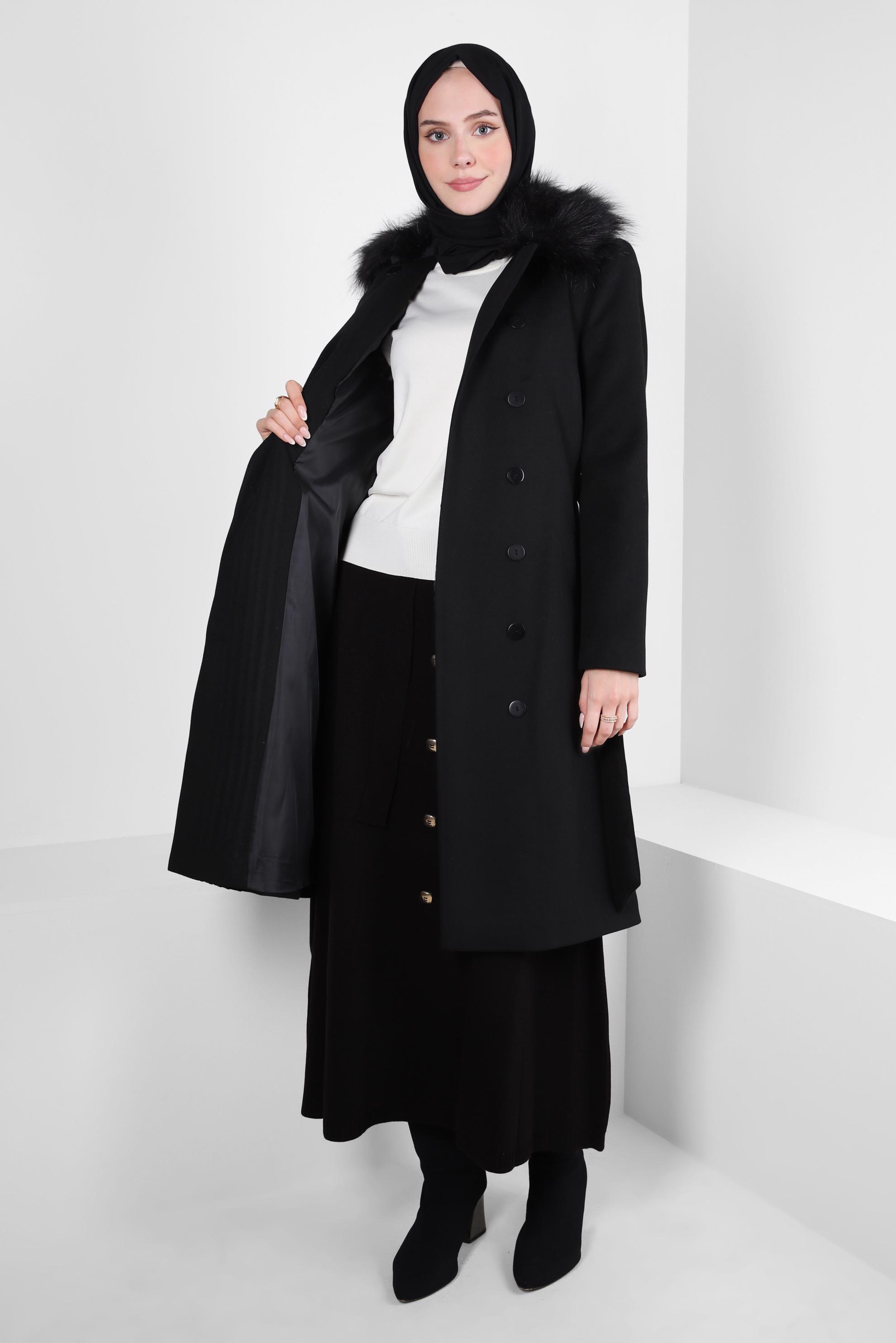 Tesettür giyim SİYAH KÜRK DETAYLI KUŞAKLI KABAN 90407