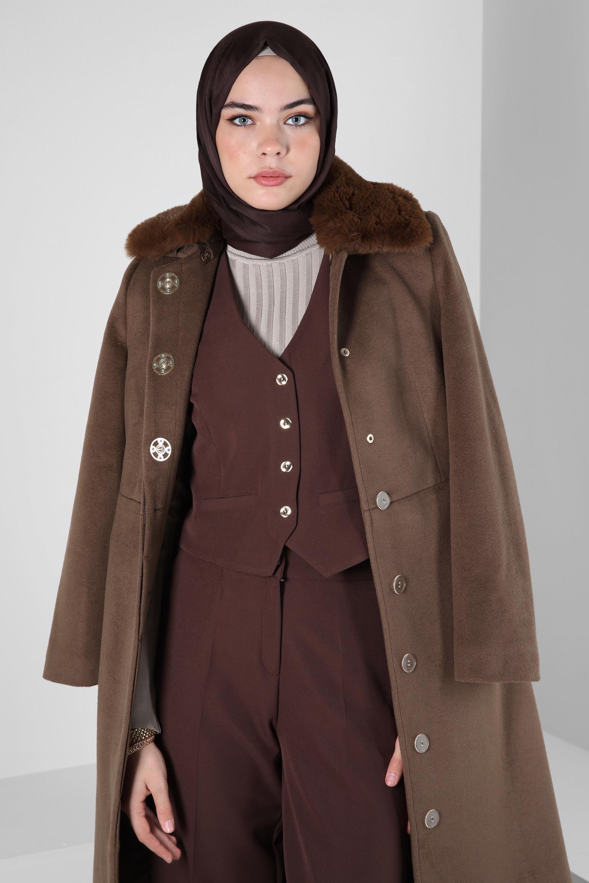 Tesettür giyim KAHVE KÜRK DETAYLI KABAN 90410