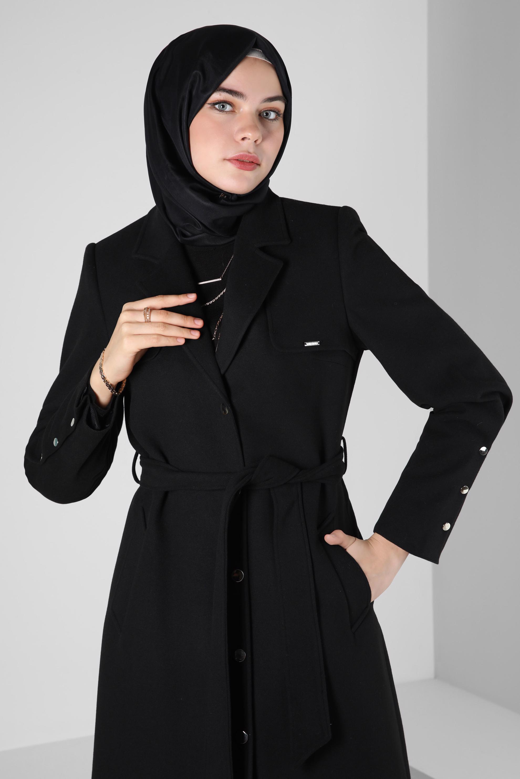 Tesettür giyim SİYAH KUŞAKLI KABAN 90413
