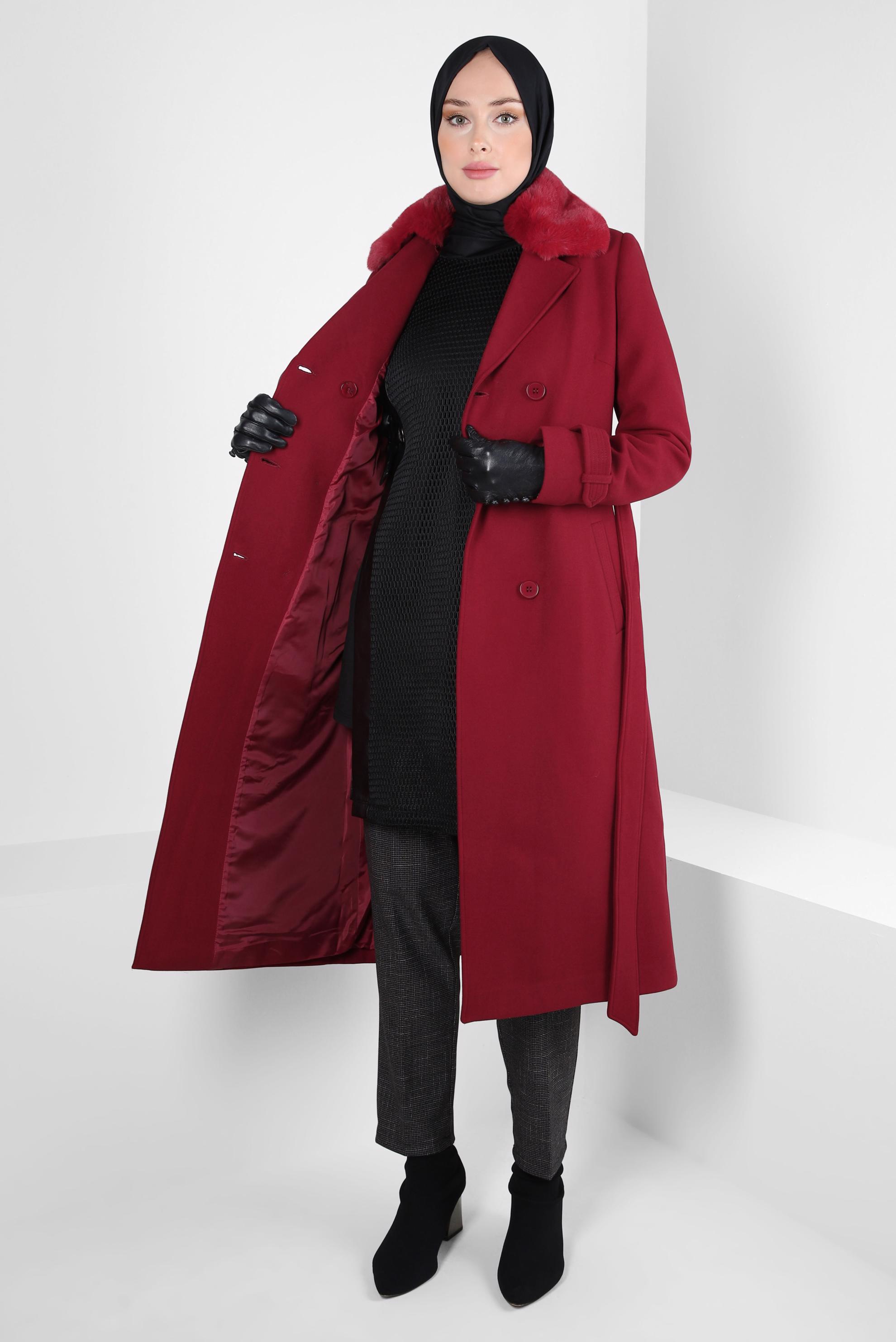 Tesettür giyim BORDO KÜRK DETAYLI KUŞAKLI KABAN 90414