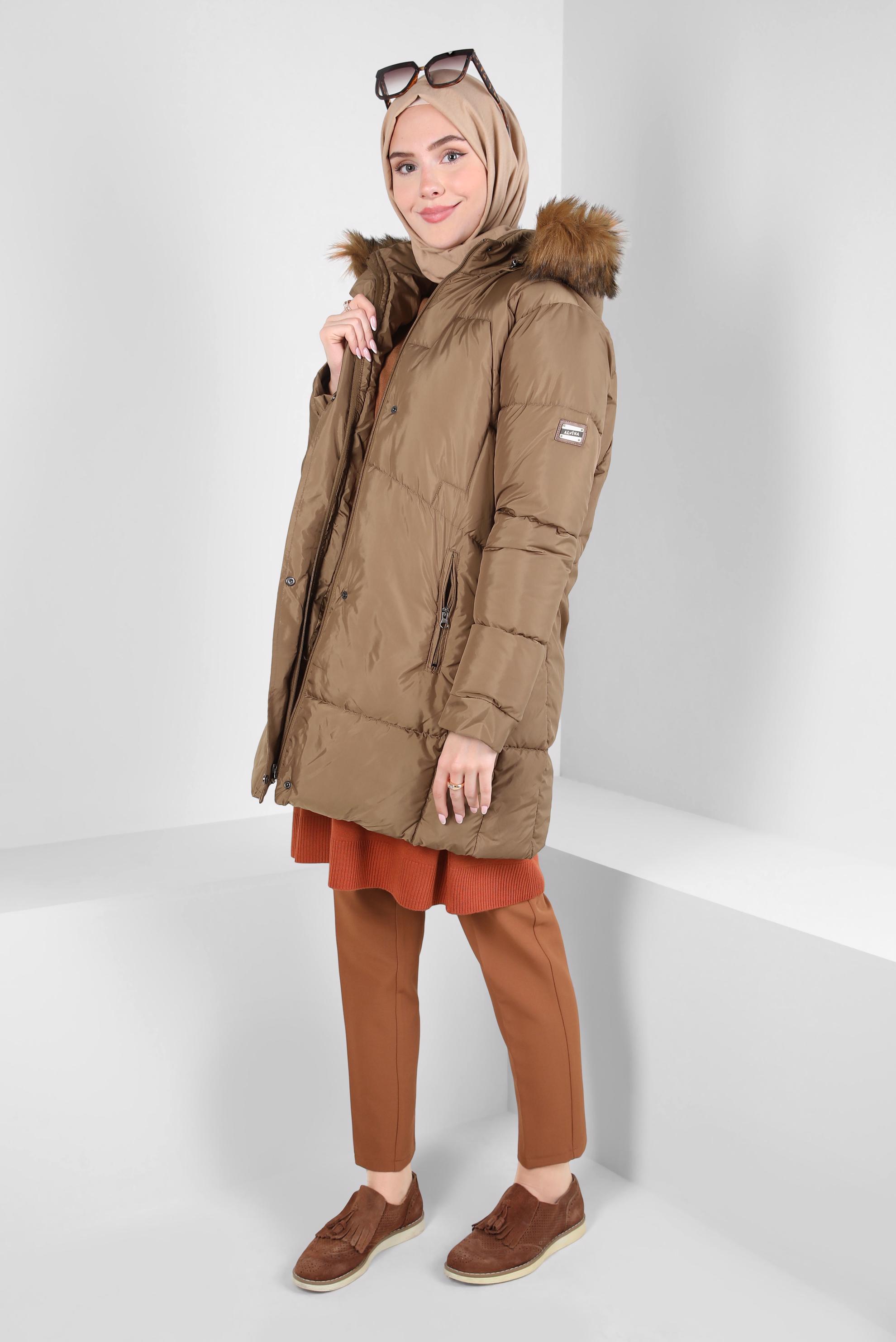 Tesettür giyim TABA KAPÜŞONLU ŞİŞME KABAN 90424