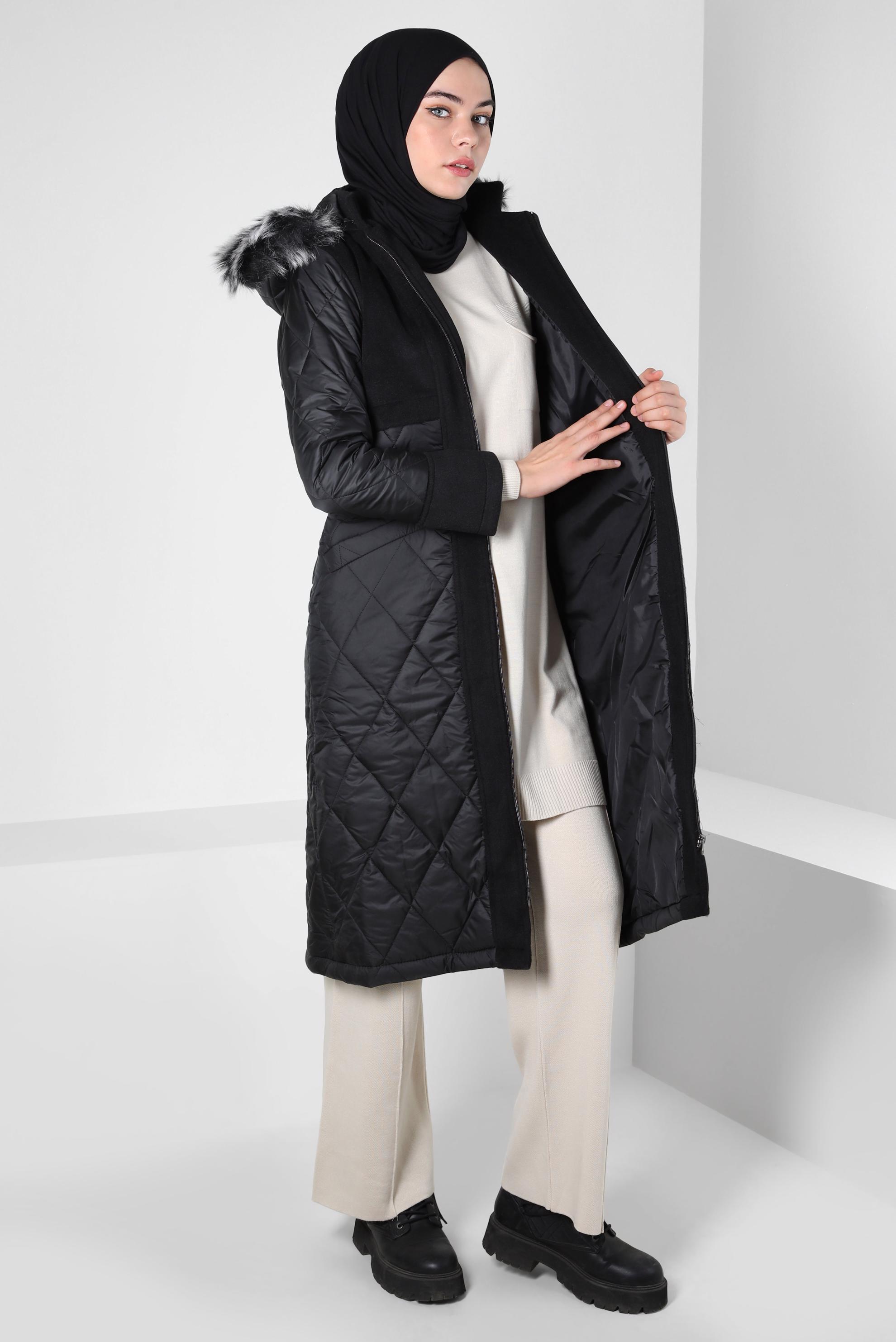 Tesettür giyim SİYAH ÇIKARILABİLİR KAPÜŞONLU KABAN 90426