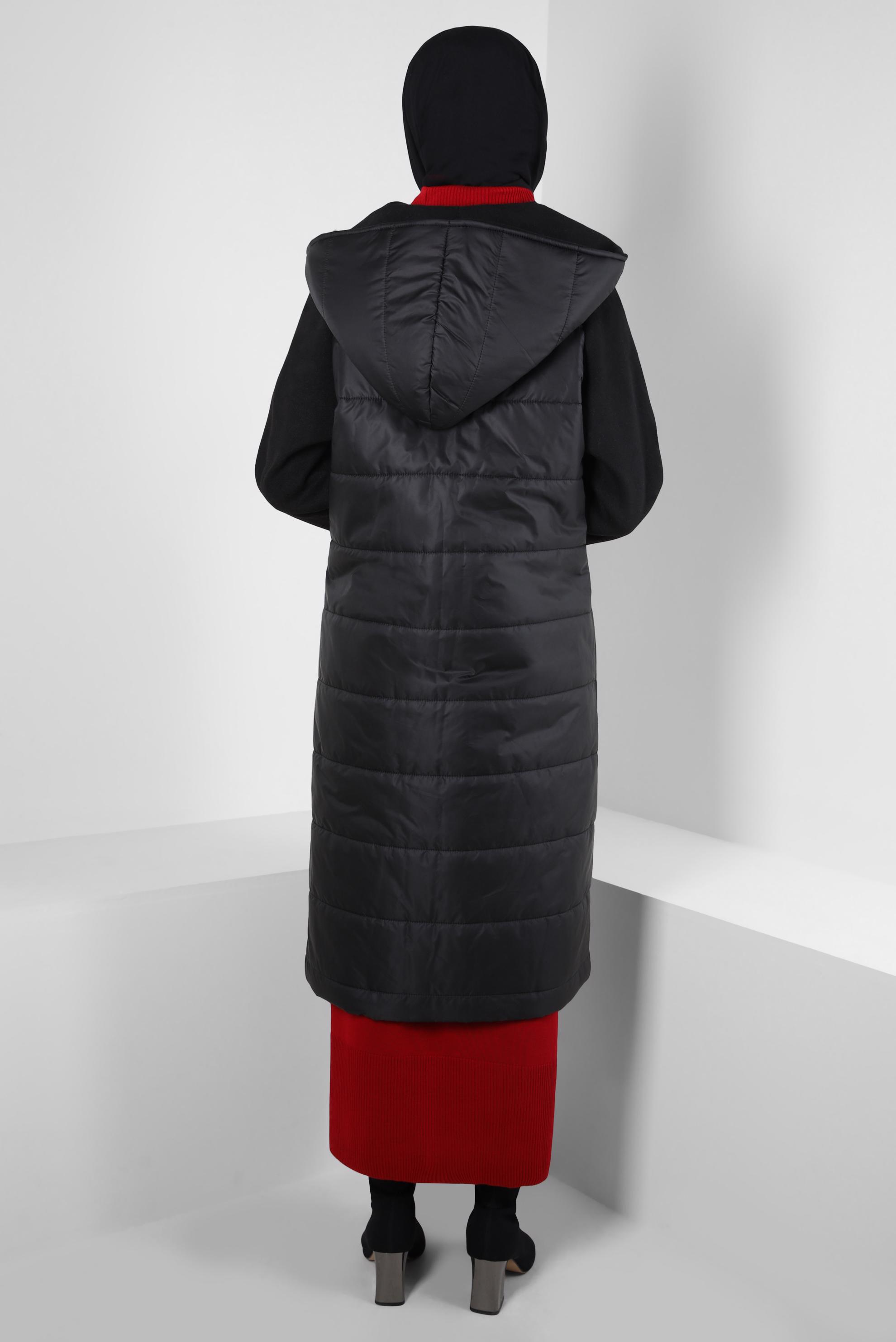 Tesettür giyim SİYAH KAPÜŞONLU CEPLİ KABAN 90428