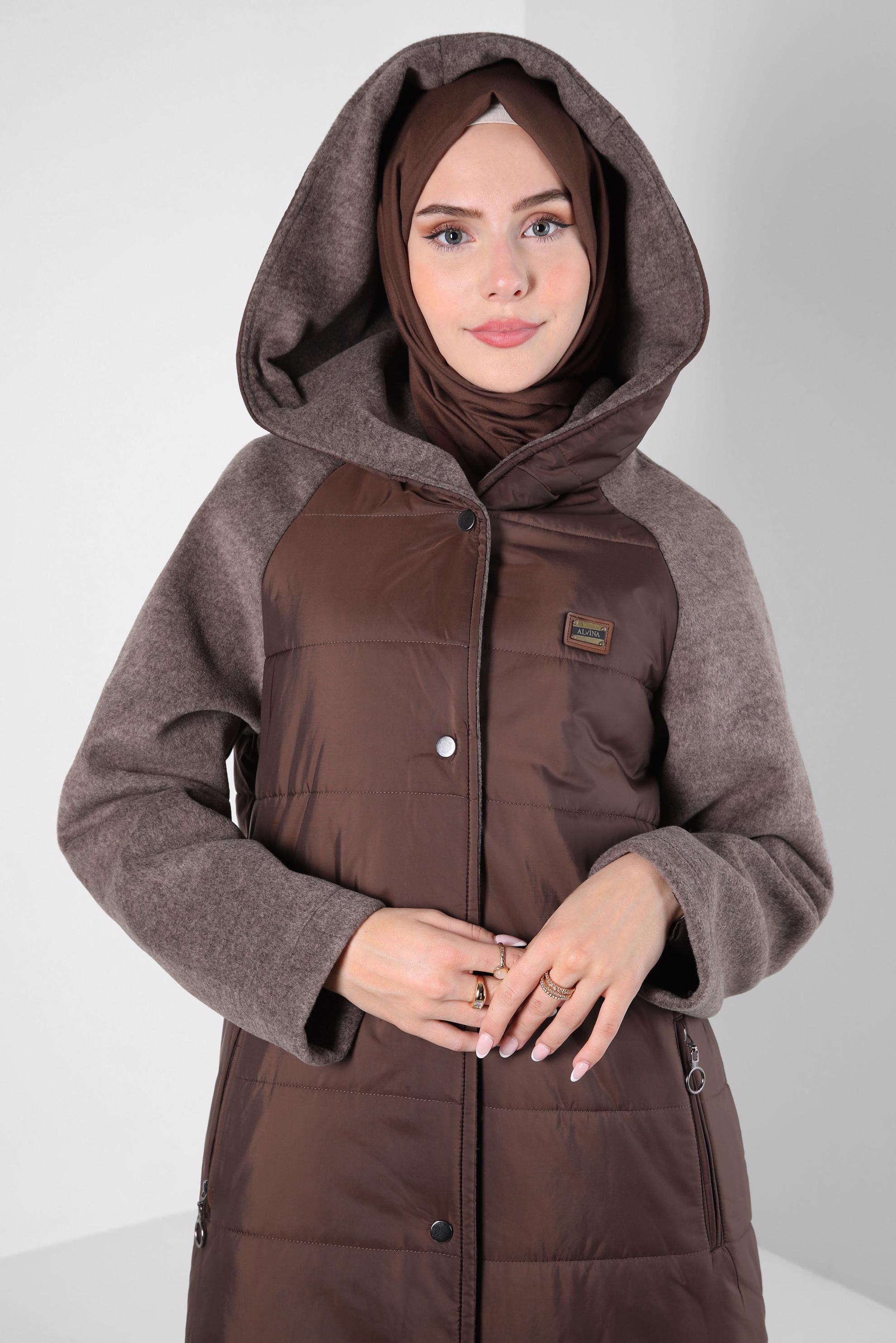 Tesettür giyim KAHVE KAPÜŞONLU CEPLİ KABAN 90428