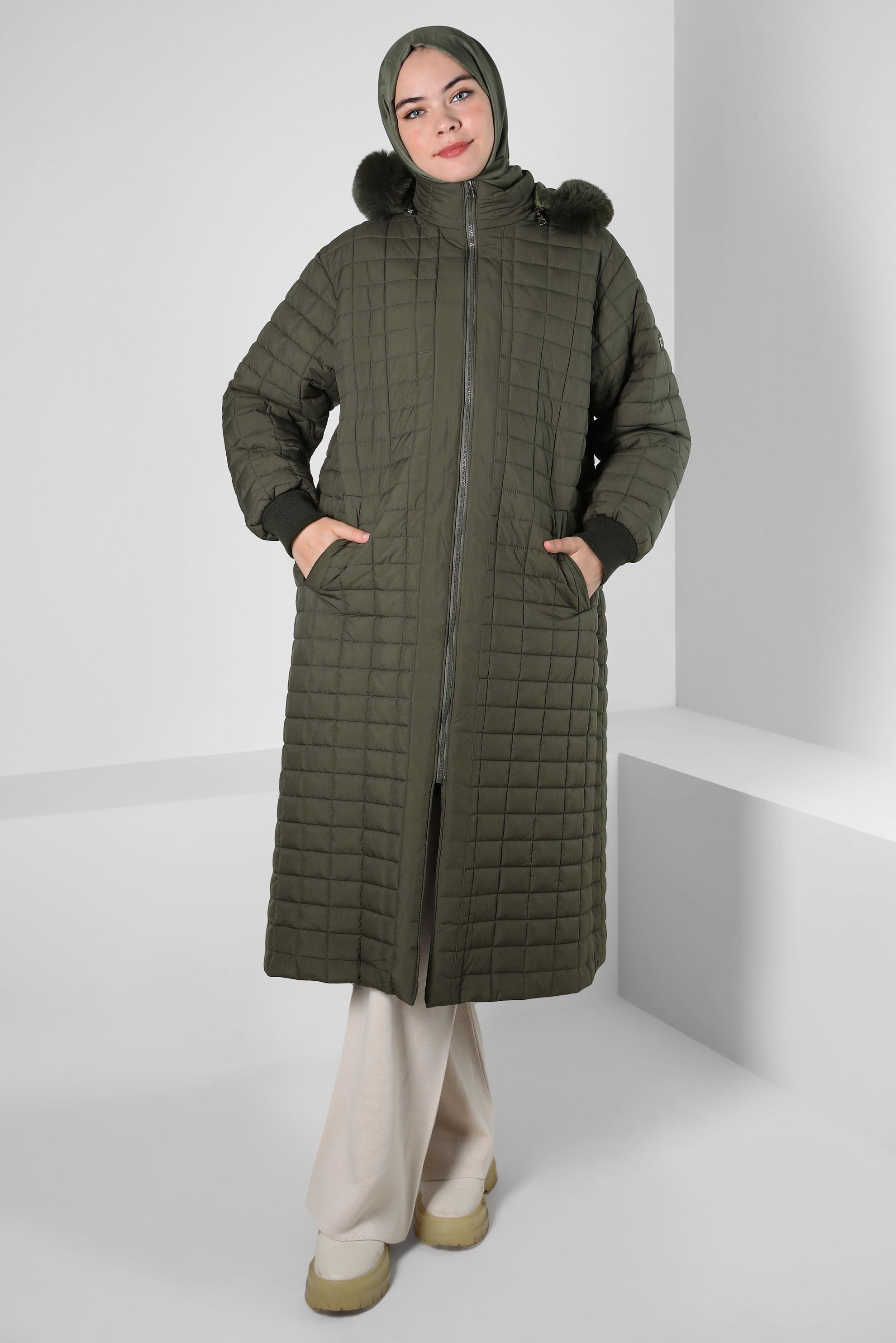 Tesettür giyim HAKİ KAPÜŞONU KÜRKLÜ KABAN 90434