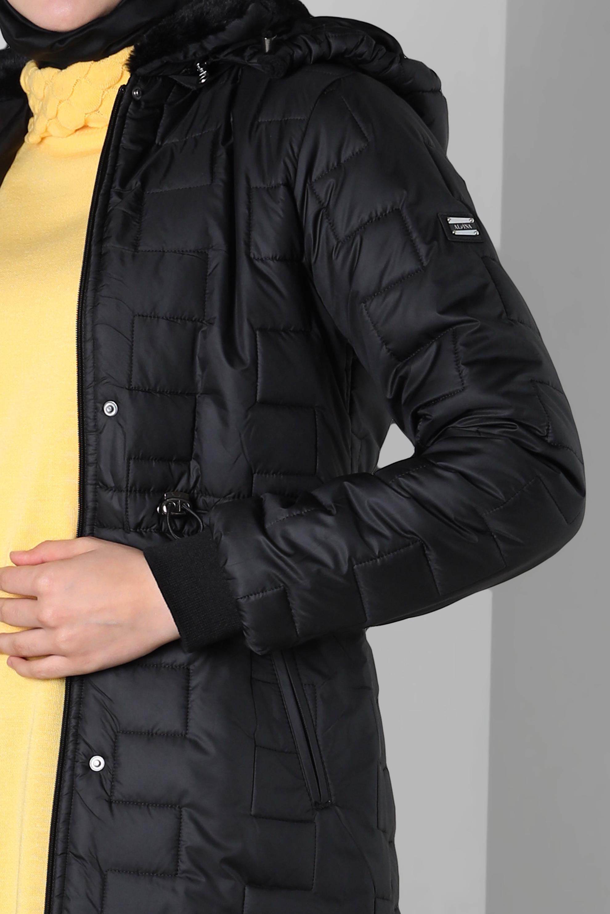 Tesettür giyim SİYAH KAPÜŞONLU ŞİŞME KABAN 90435