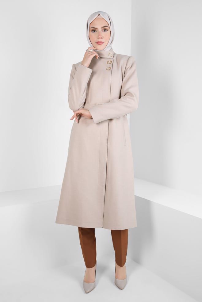 Tesettür giyim BEJ KEMERLİ KABAN 90437 - ALVİNA
