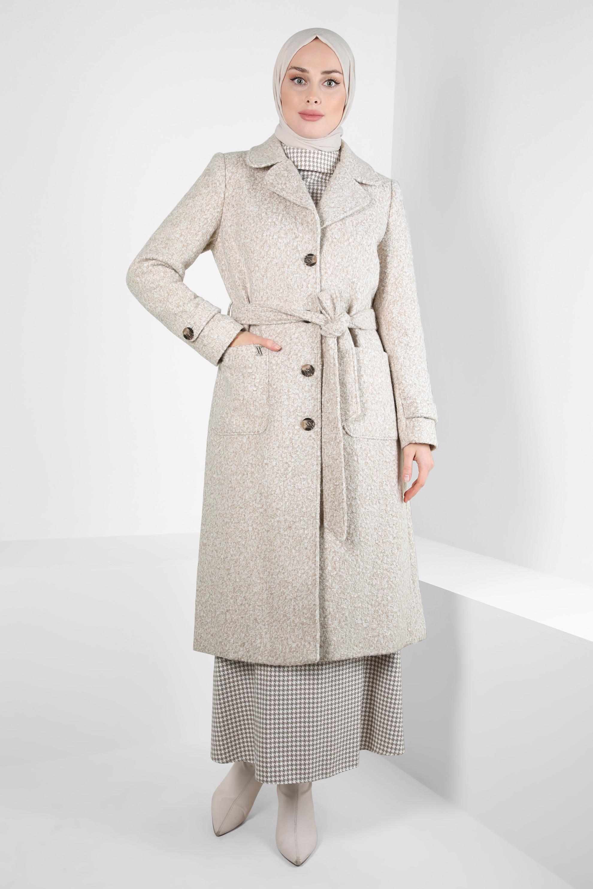 Tesettür giyim BEJ KUŞAKLI KABAN 90444