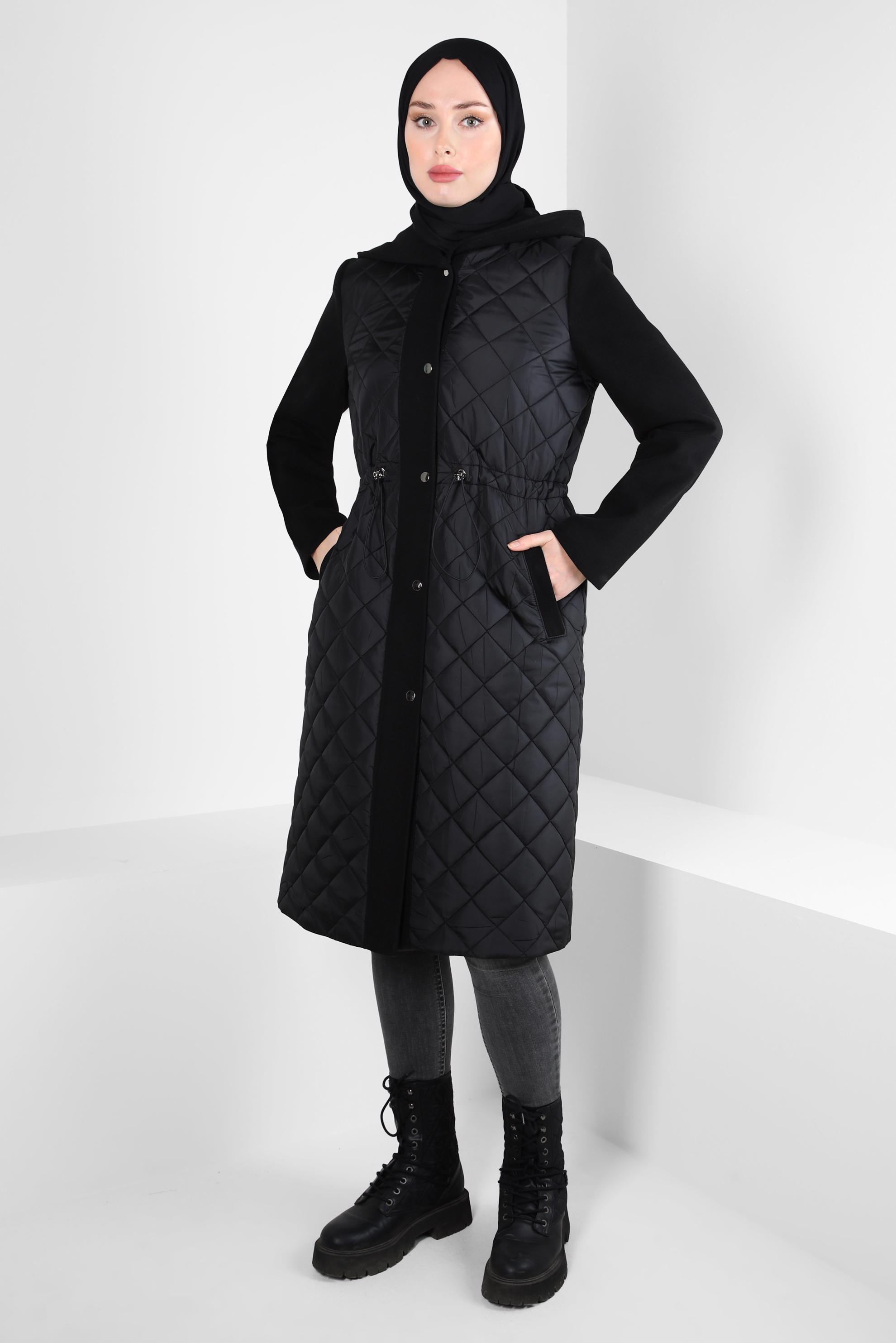 Tesettür giyim SİYAH ÇITÇITLI KAPİTONE KABAN 90447