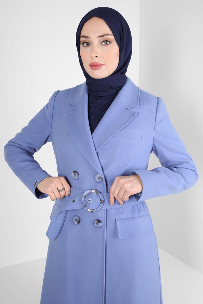 Tesettür giyim MAVİ KEMERLİ KRUVAZE YAKA KABAN 90448 - ALVİNA