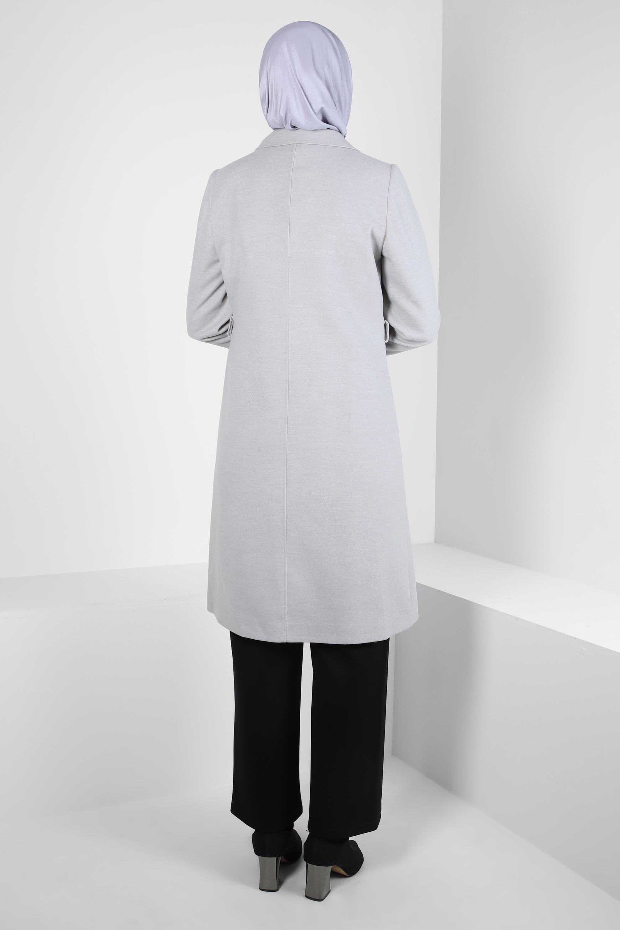 Tesettür giyim GRİ KUŞAKLI ÇITÇITLI KABAN 90449