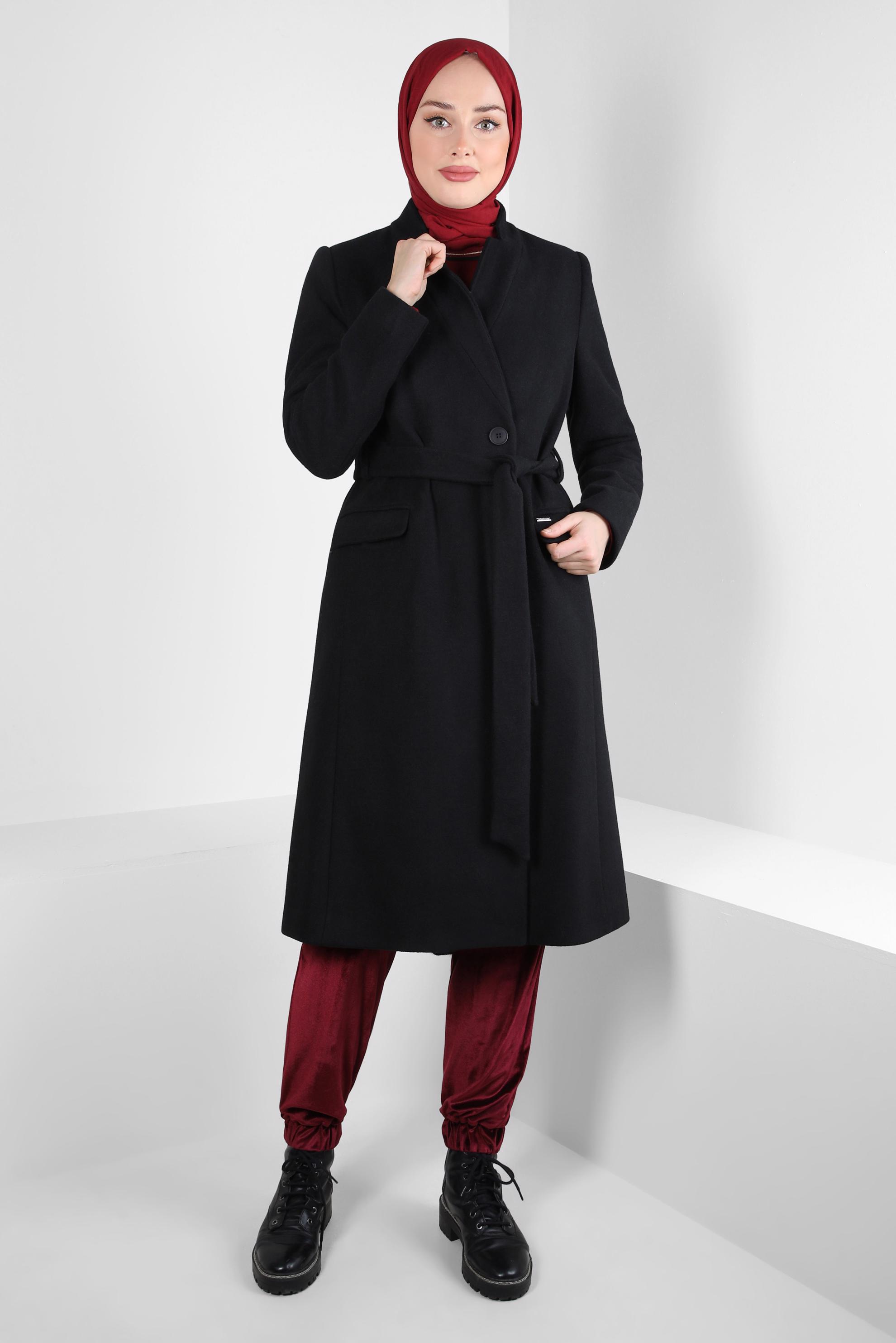 Tesettür giyim SİYAH KUŞAKLI KABAN 90454