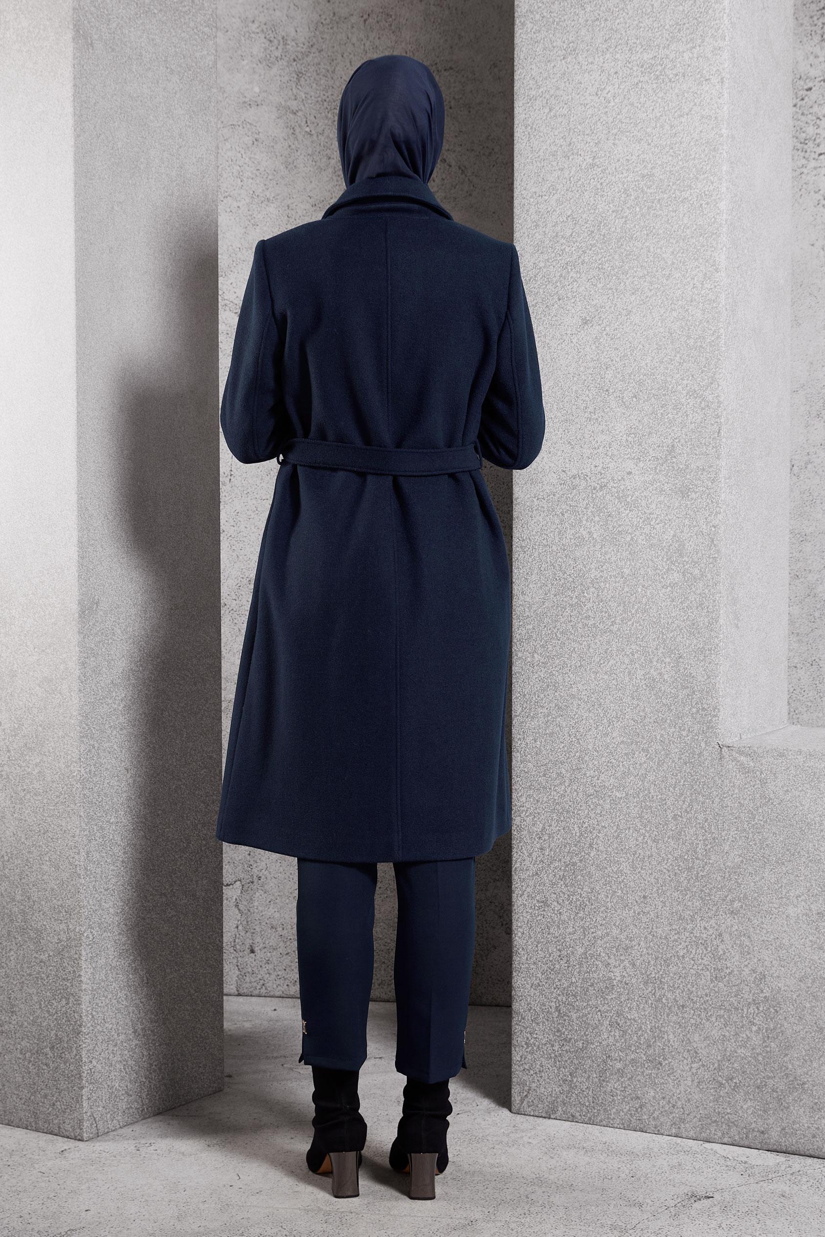 Tesettür giyim LACİVERT KUŞAKLI DÜĞMELİ KABAN 90456