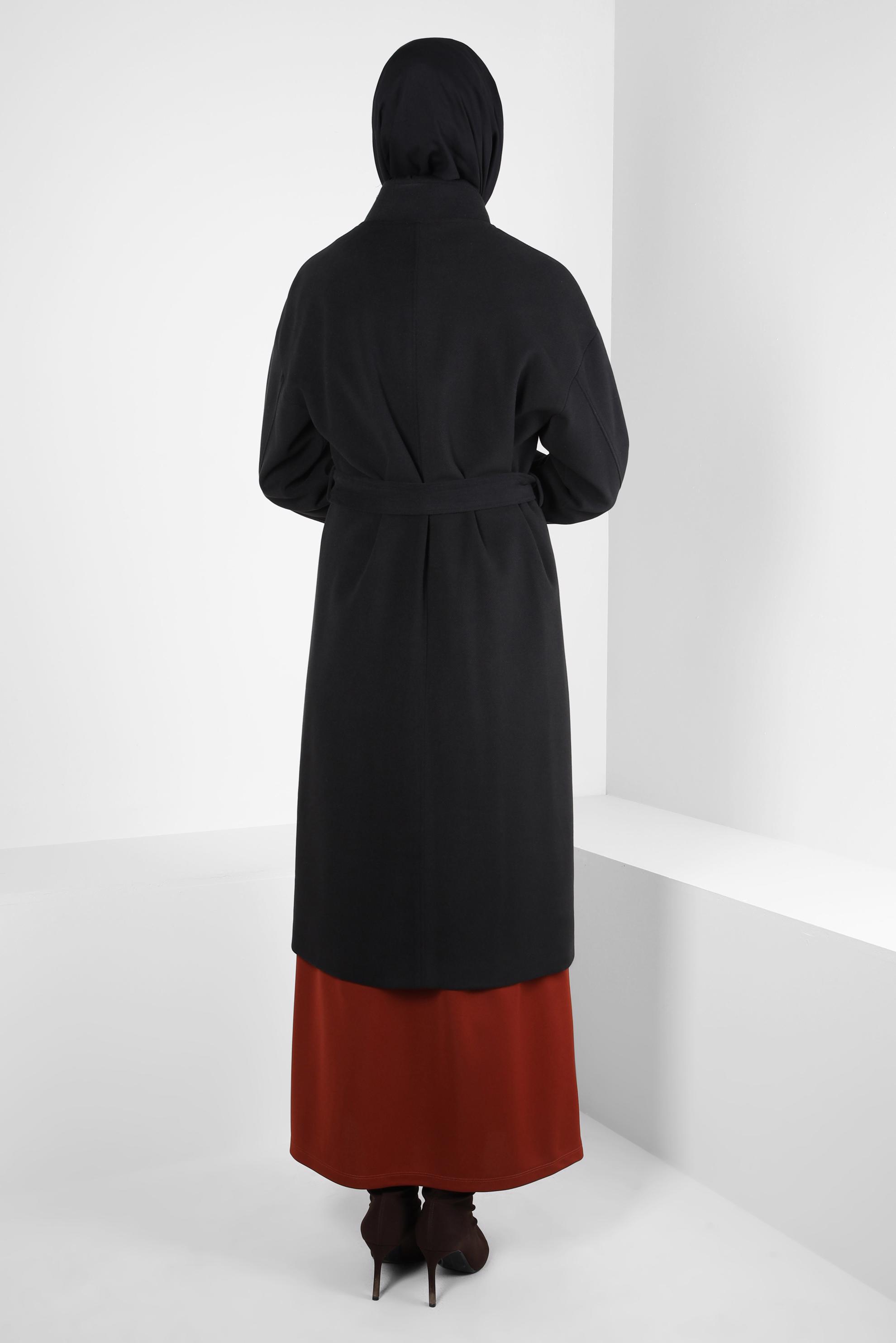 Tesettür giyim SİYAH KUŞAKLI KABAN 90457