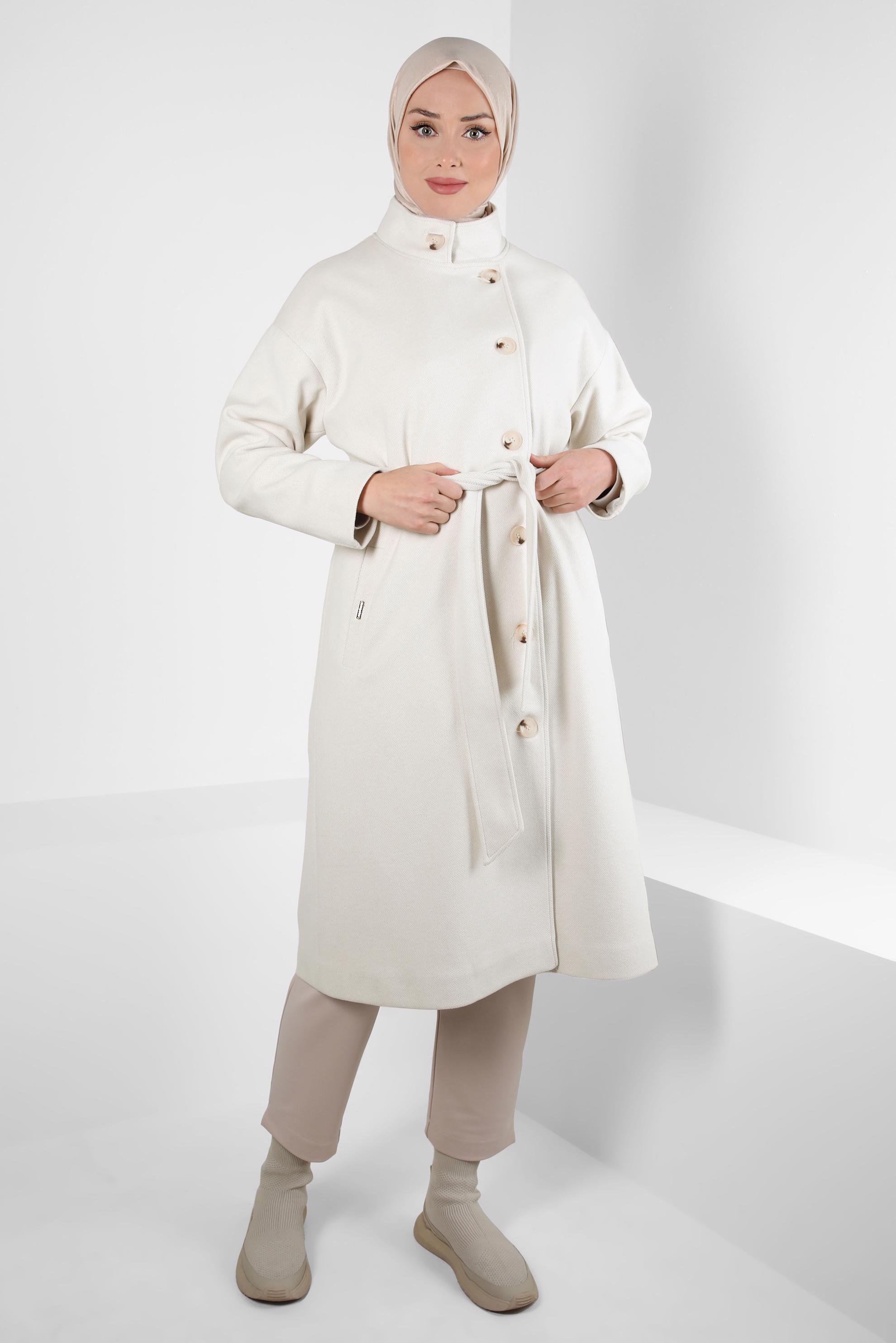 Tesettür giyim BEJ KUŞAKLI KABAN 90457