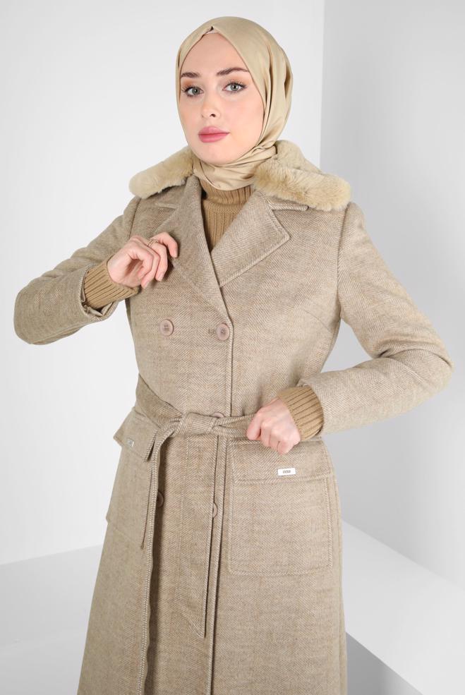 Tesettür giyim VİZON KÜRK DETAYLI KUŞAKLI KABAN 90463-1 - ALVİNA