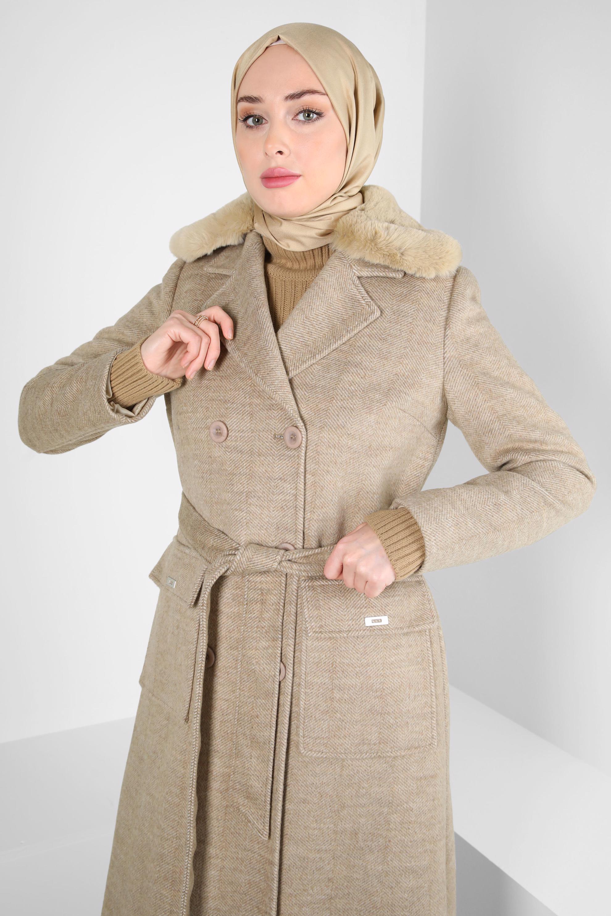 Tesettür giyim VİZON KÜRK DETAYLI KUŞAKLI KABAN 90463-1