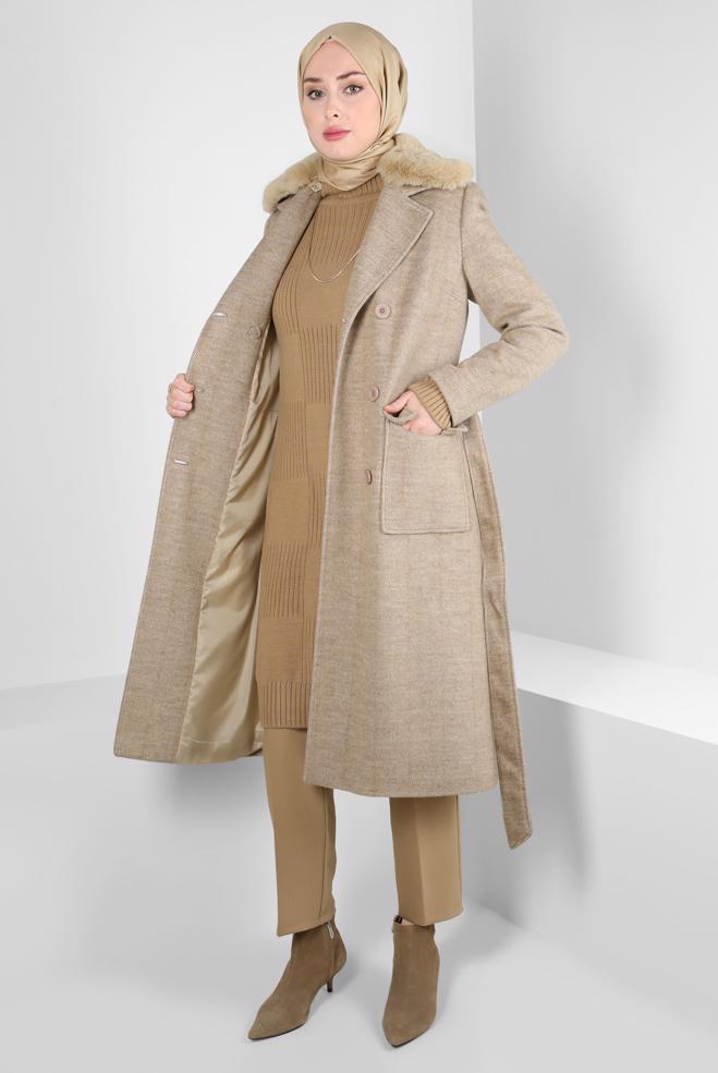 Tesettür giyim VİZON KÜRK DETAYLI KUŞAKLI KABAN 90463-1 - ALVİNA
