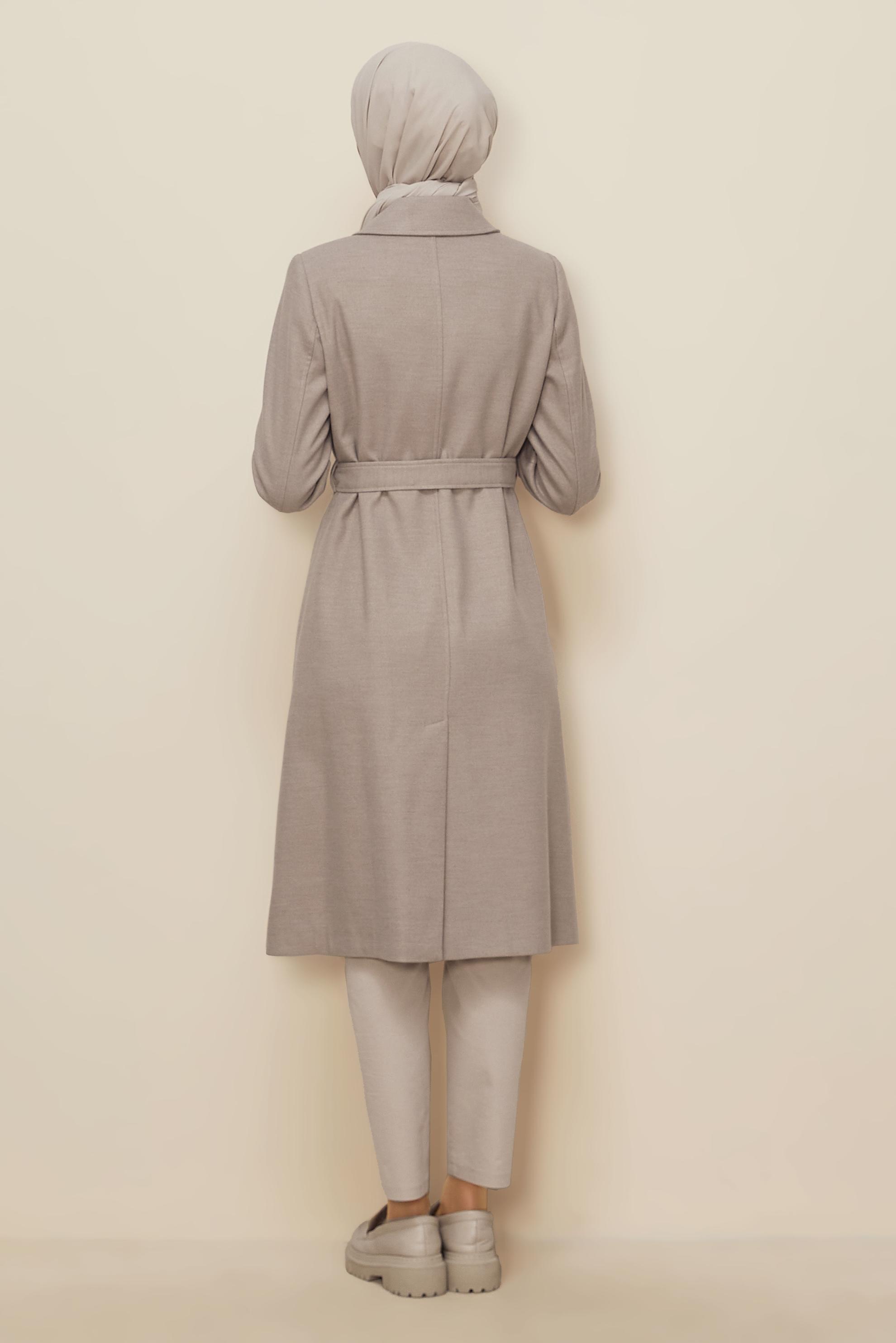 Hijab clothing BEIGE BELTED COAT 90473