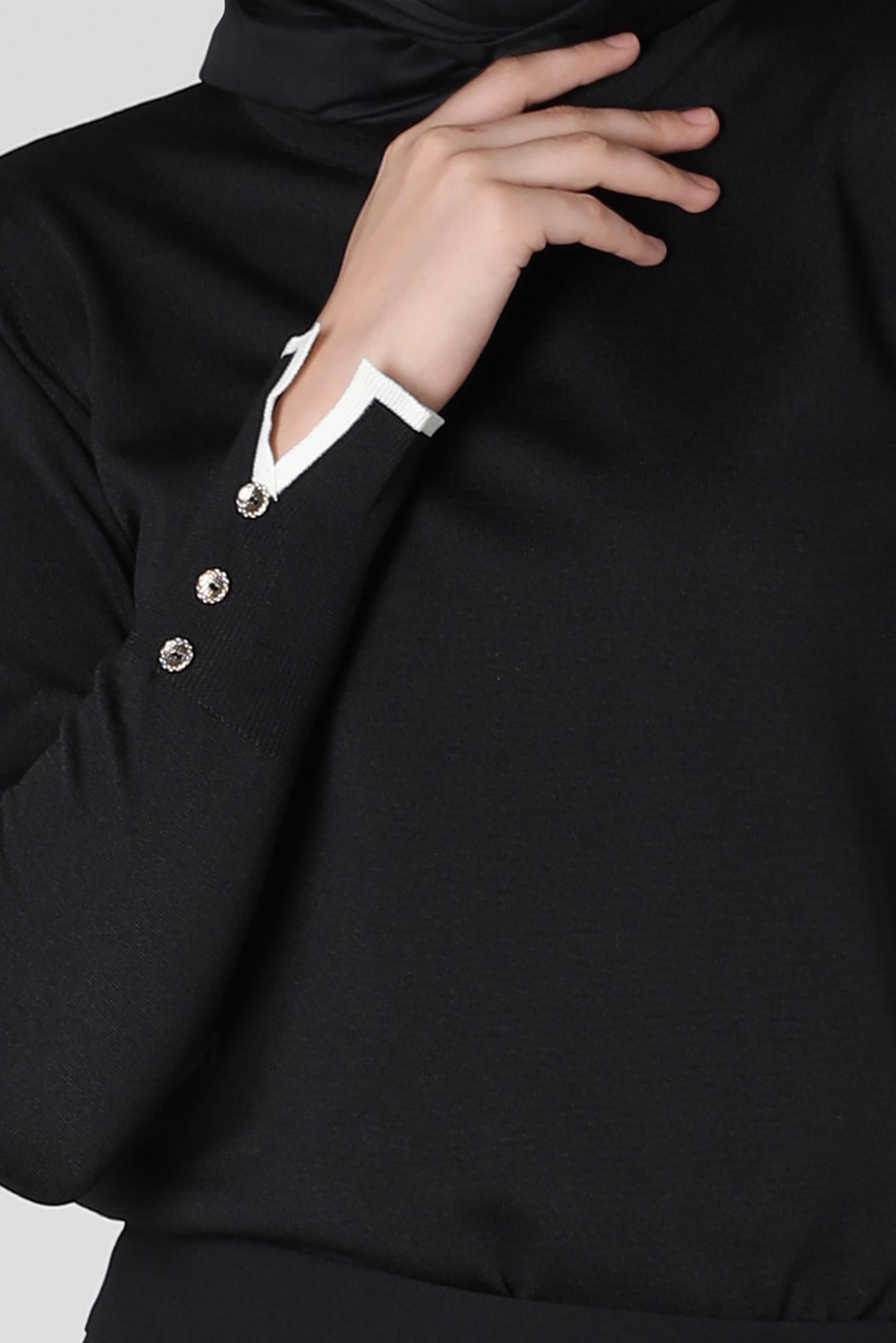 Tesettür giyim SİYAH DÜĞME DETAYLI TRİKO KAZAK 44053