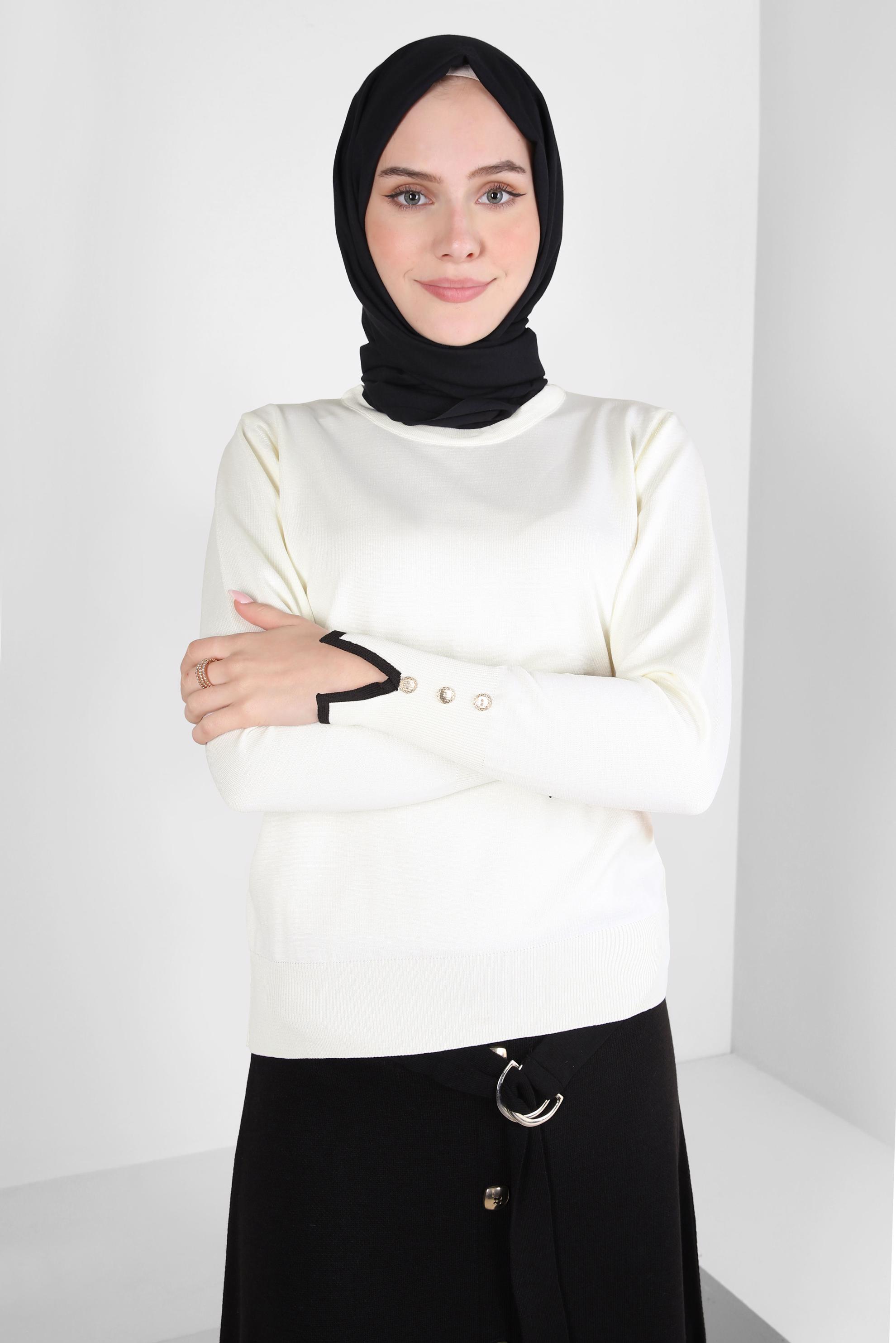 Tesettür giyim BEYAZ DÜĞME DETAYLI TRİKO KAZAK 44053