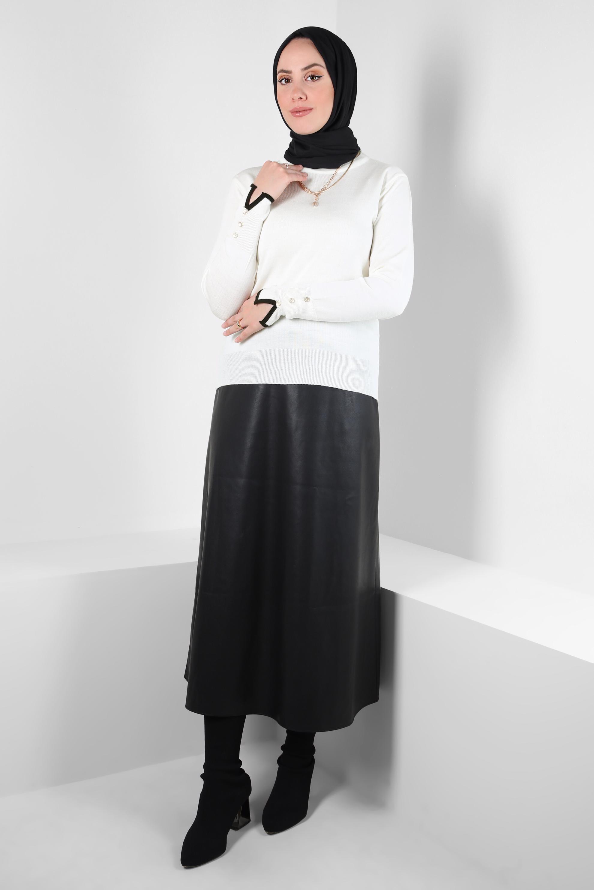 Tesettür giyim BEYAZ BİSİKLET YAKA TRİKO KAZAK 44053-1