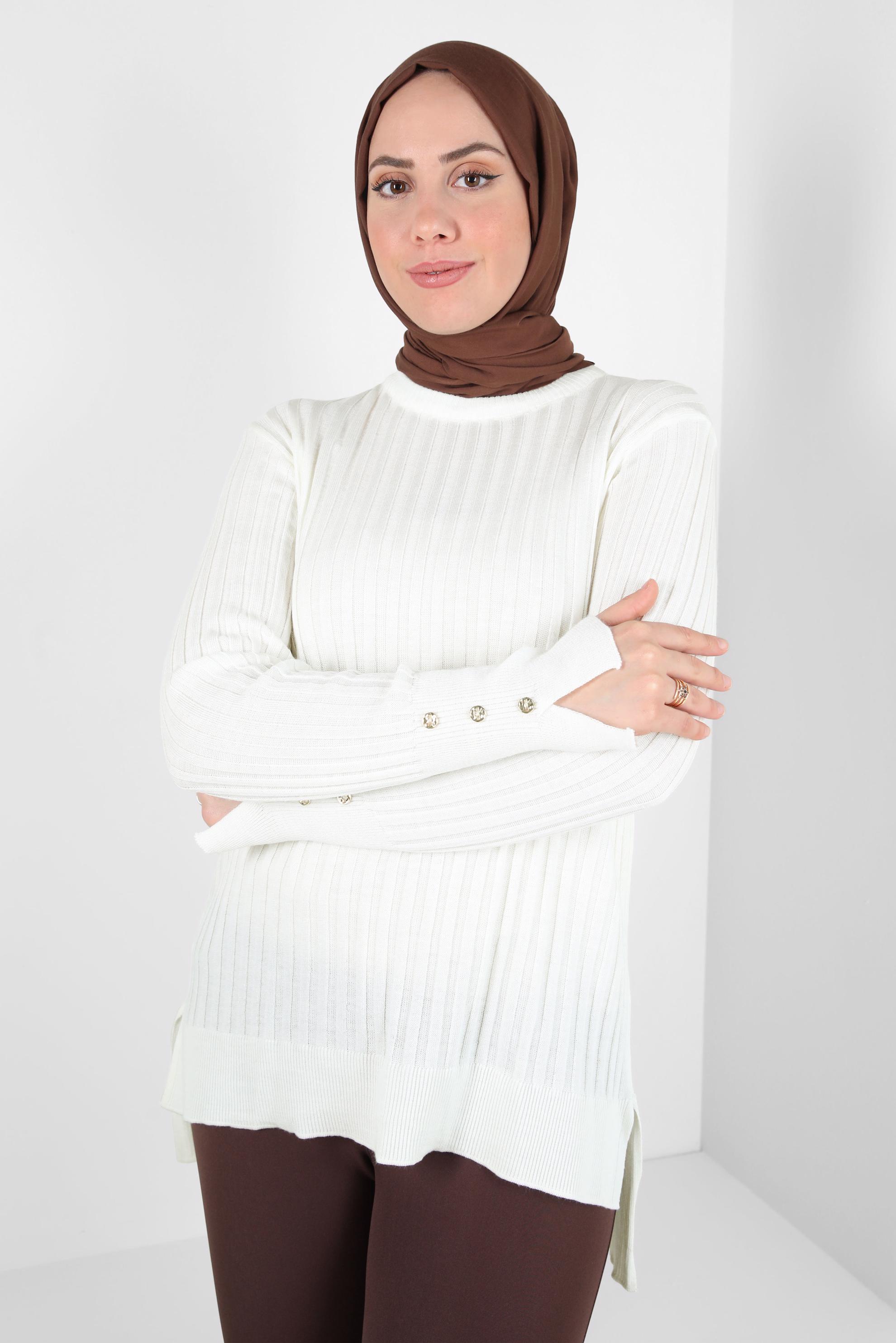 Tesettür giyim BEYAZ DÜĞME DETAYLI TRİKO KAZAK 44073-1