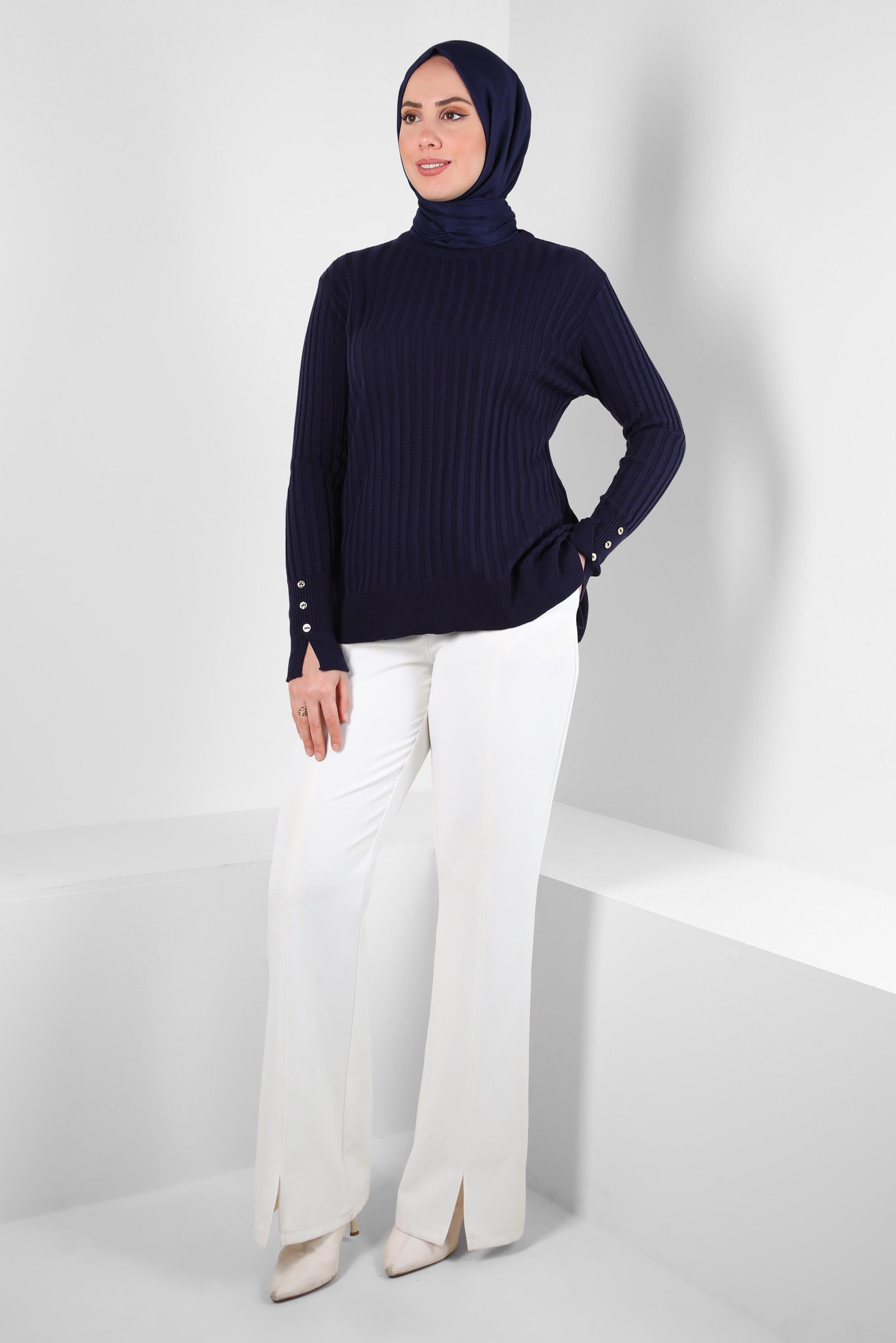 Tesettür giyim LACİVERT DÜĞME DETAYLI TRİKO KAZAK 44073-1