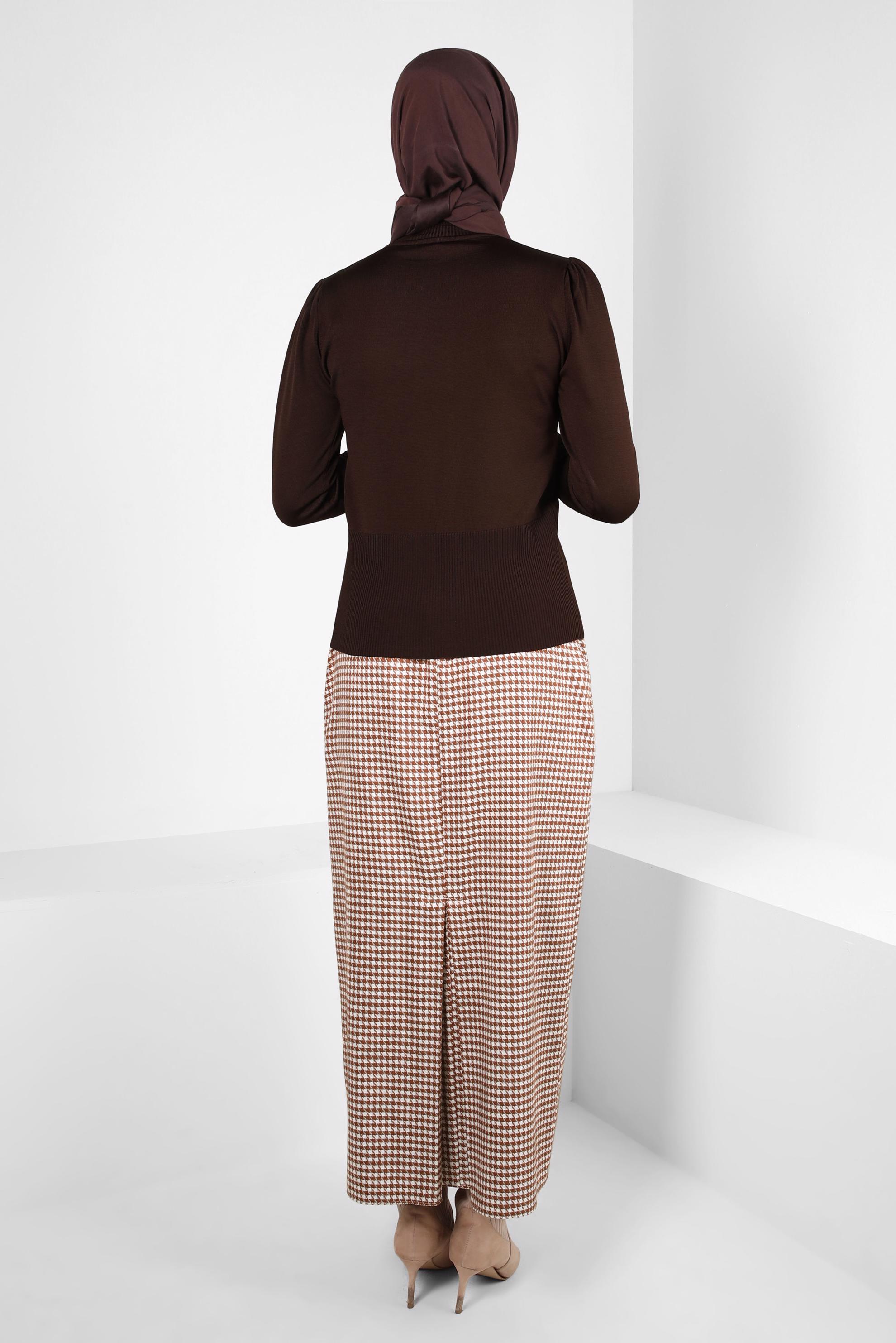 Tesettür giyim KAHVE BOĞAZLI YAKA TRİKO KAZAK 44097