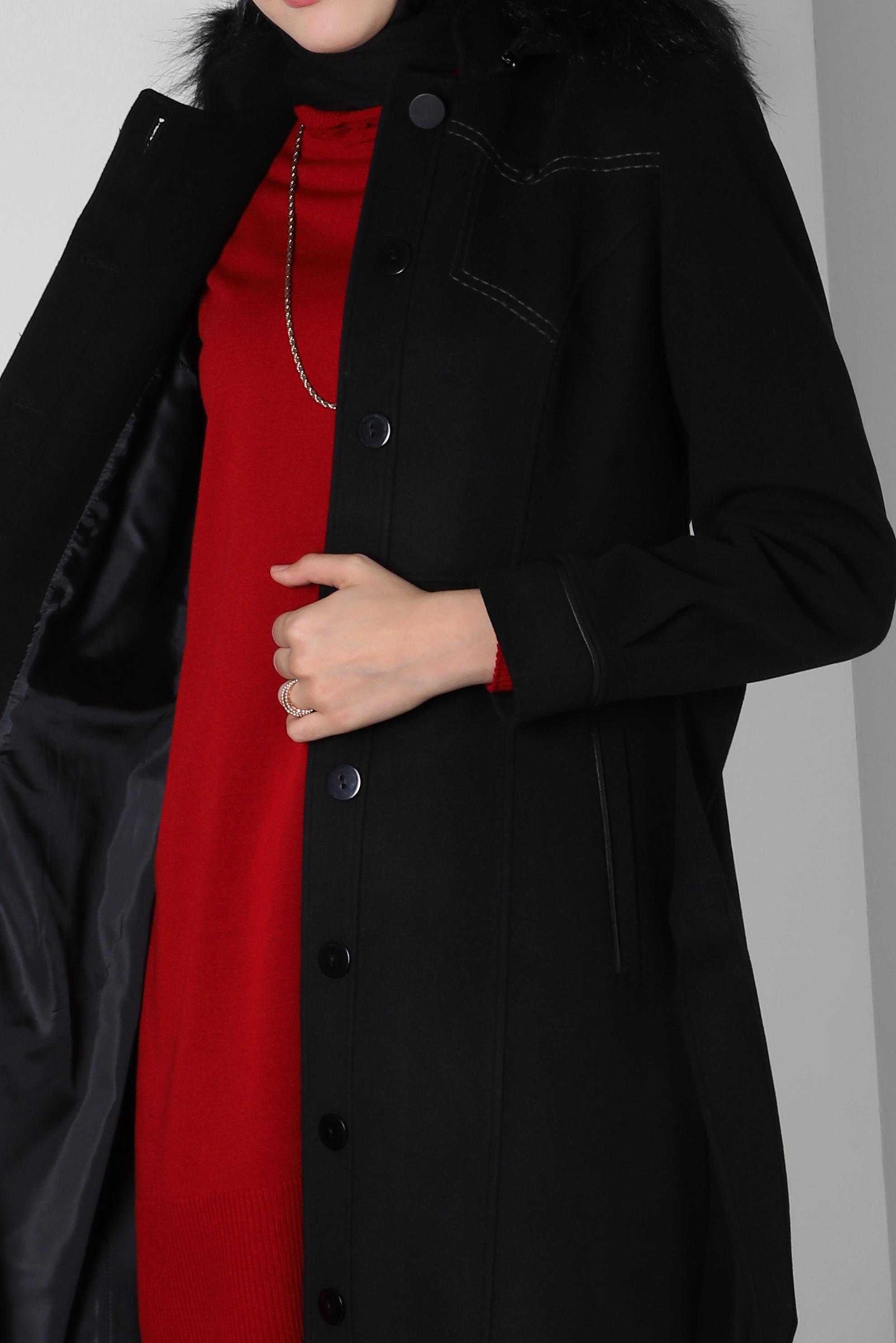 Tesettür giyim SİYAH KAPÜŞONLU KEMERLİ MANTO 90342