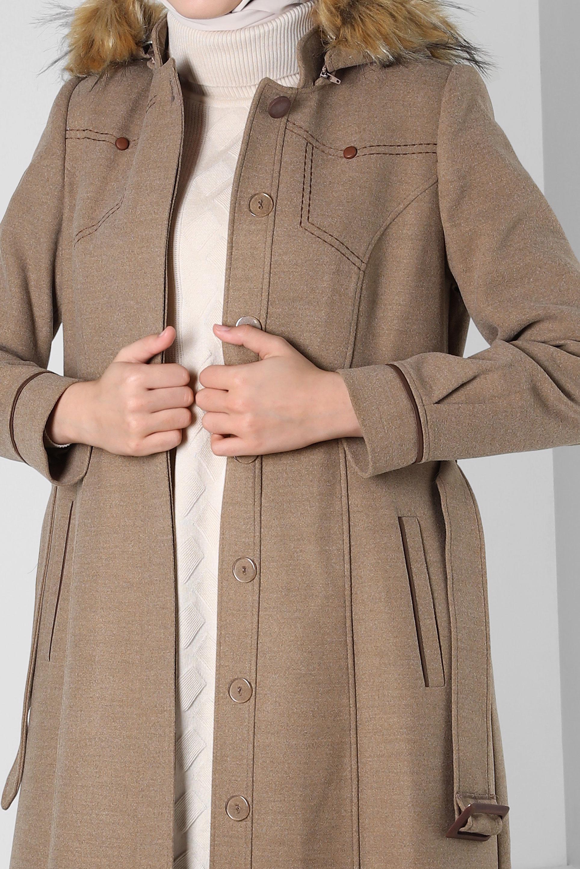 Tesettür giyim VİZON KAPÜŞONLU KEMERLİ MANTO 90342