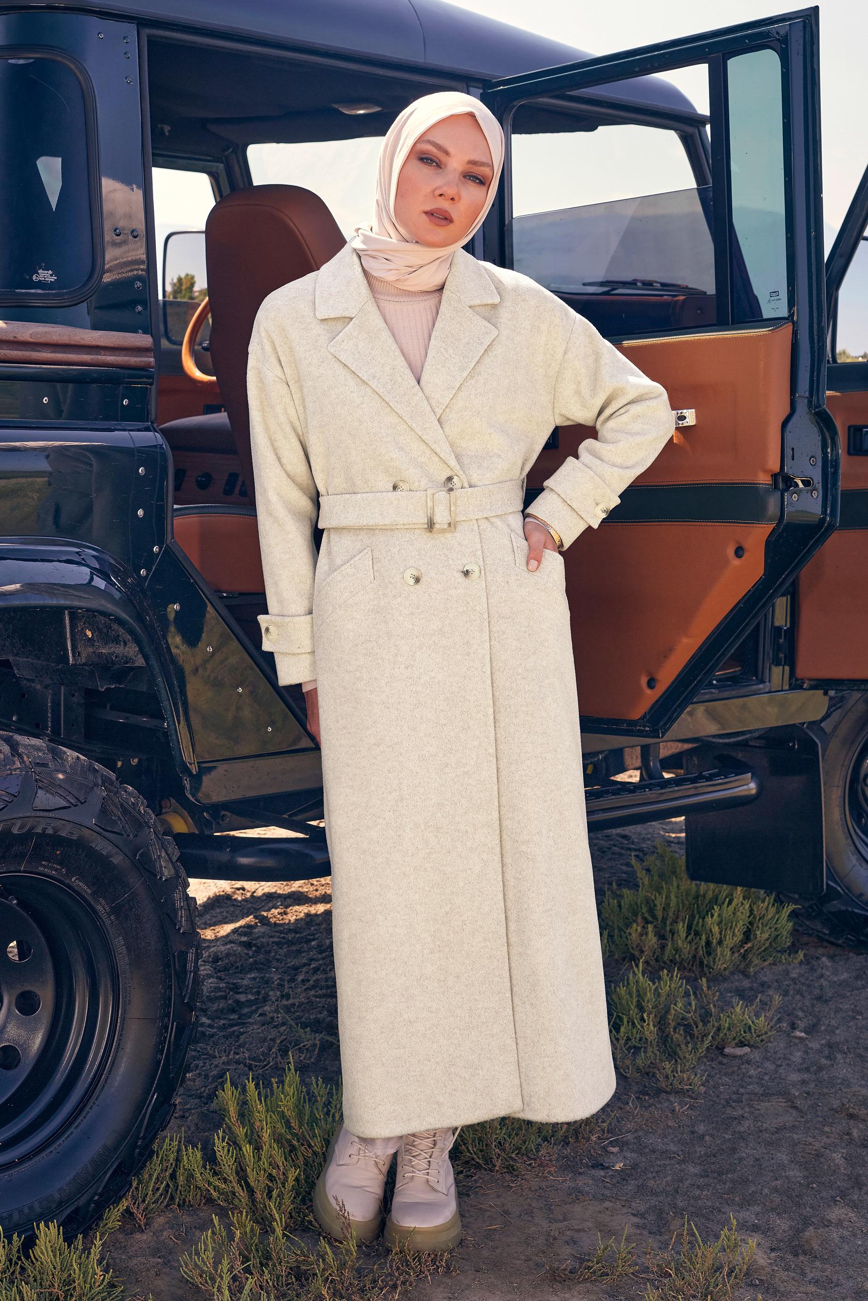 Vêtements hijab ÉCRUE MANTEAU CEINTURE 90400