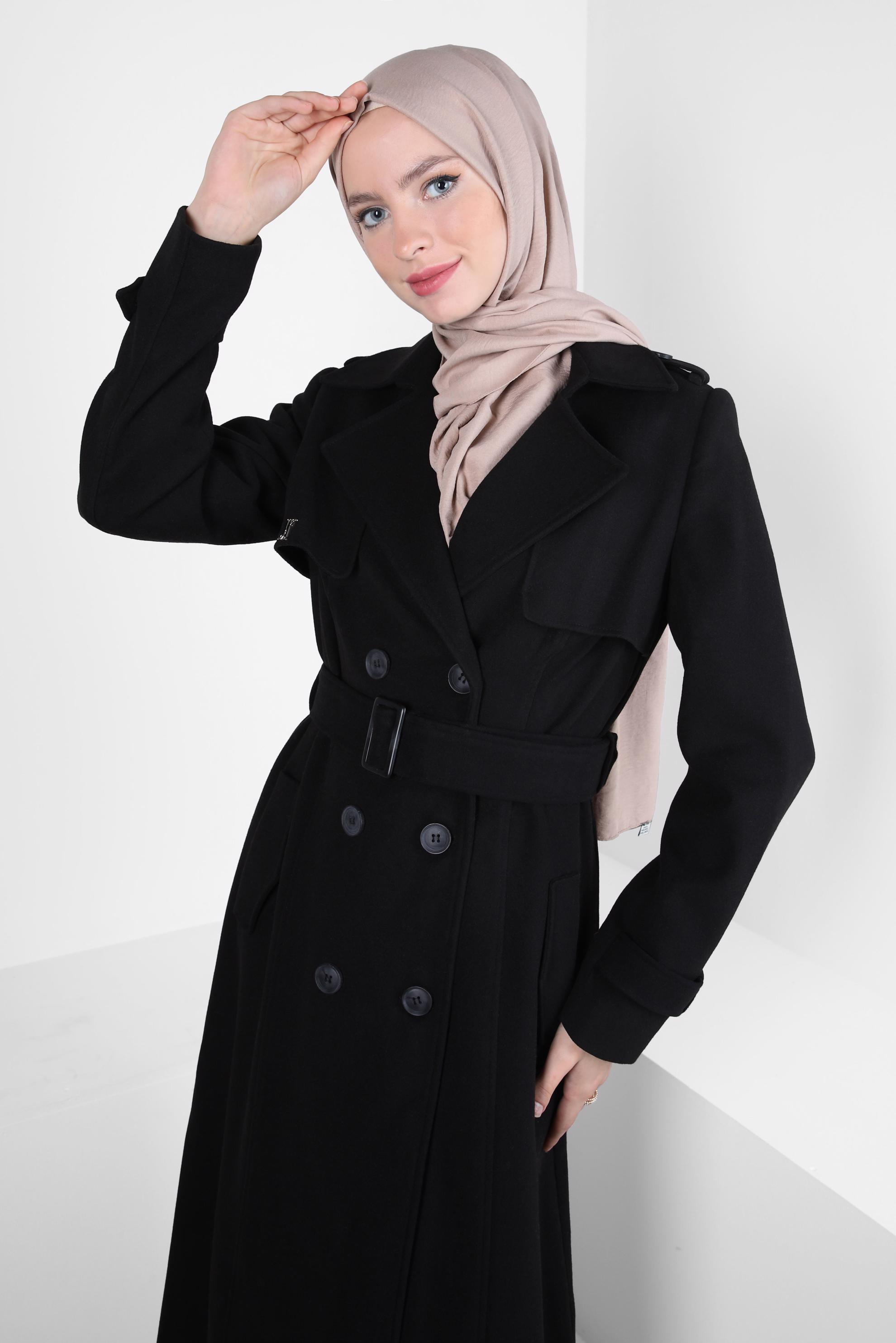 Tesettür giyim SİYAH KEMERLİ MANTO 90438