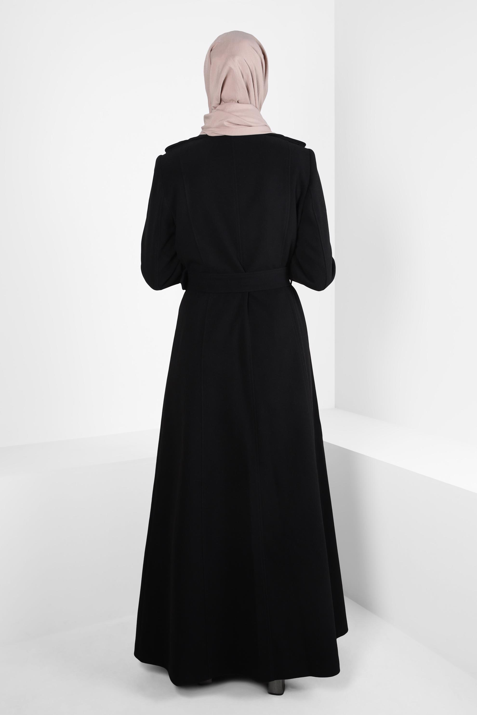 Tesettür giyim SİYAH KEMERLİ MANTO 90438