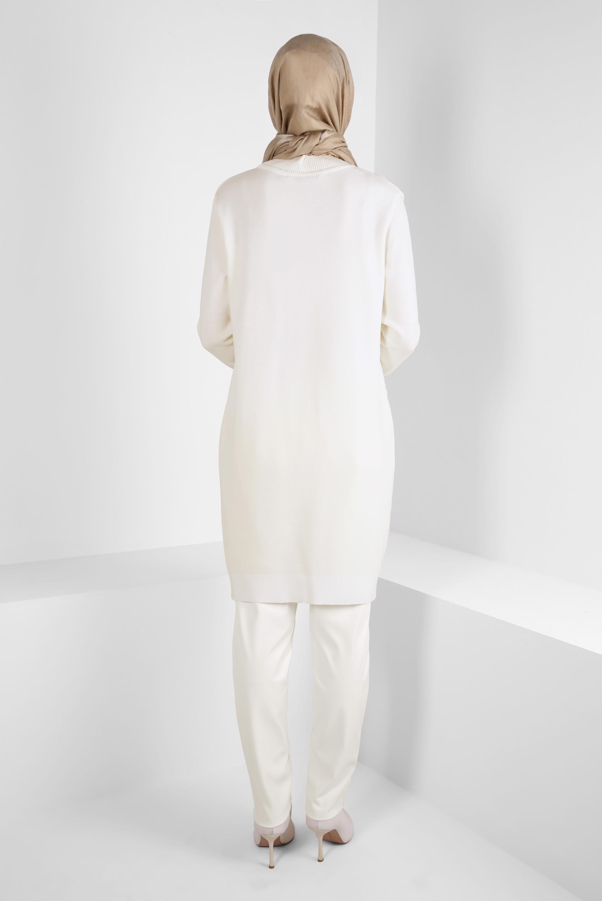 Vêtements hijab BLANC PANTALON EN SIMILI CUIR 70634