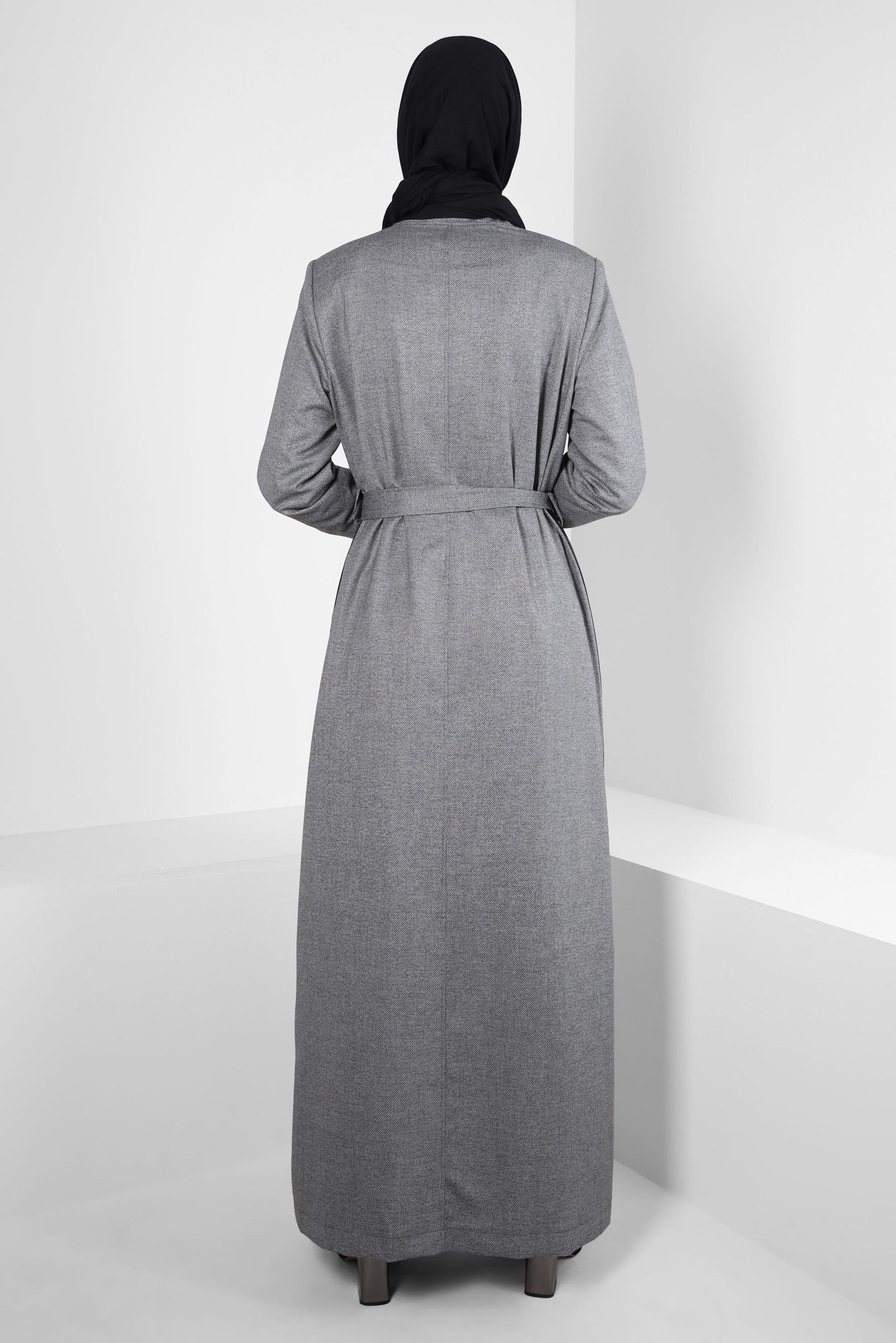 Tesettür giyim SİYAH KUŞGÖZÜ DETAYLI KUŞAKLI PARDESÜ 10815