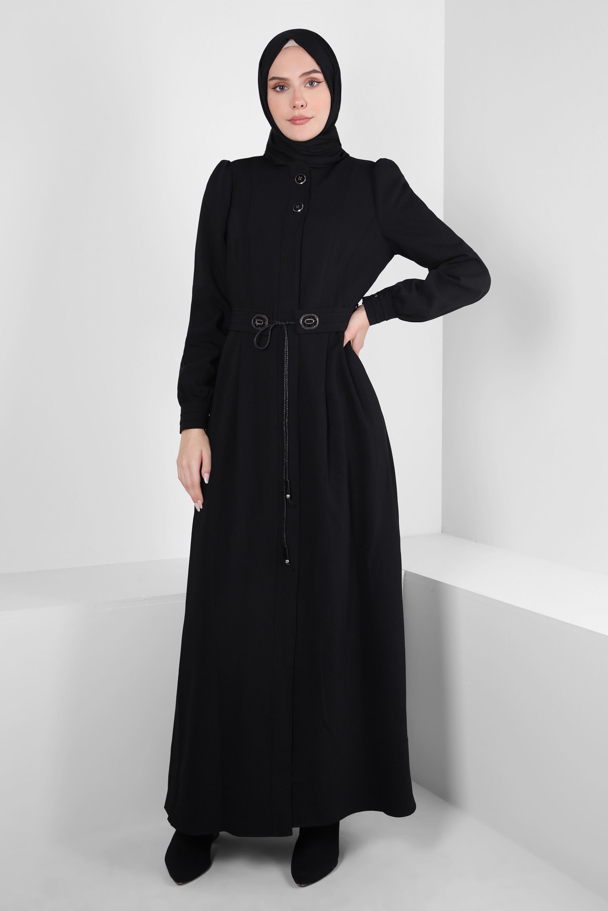Tesettür giyim SİYAH TAŞ DETAYLI KUŞAKLI PARDESÜ 10821