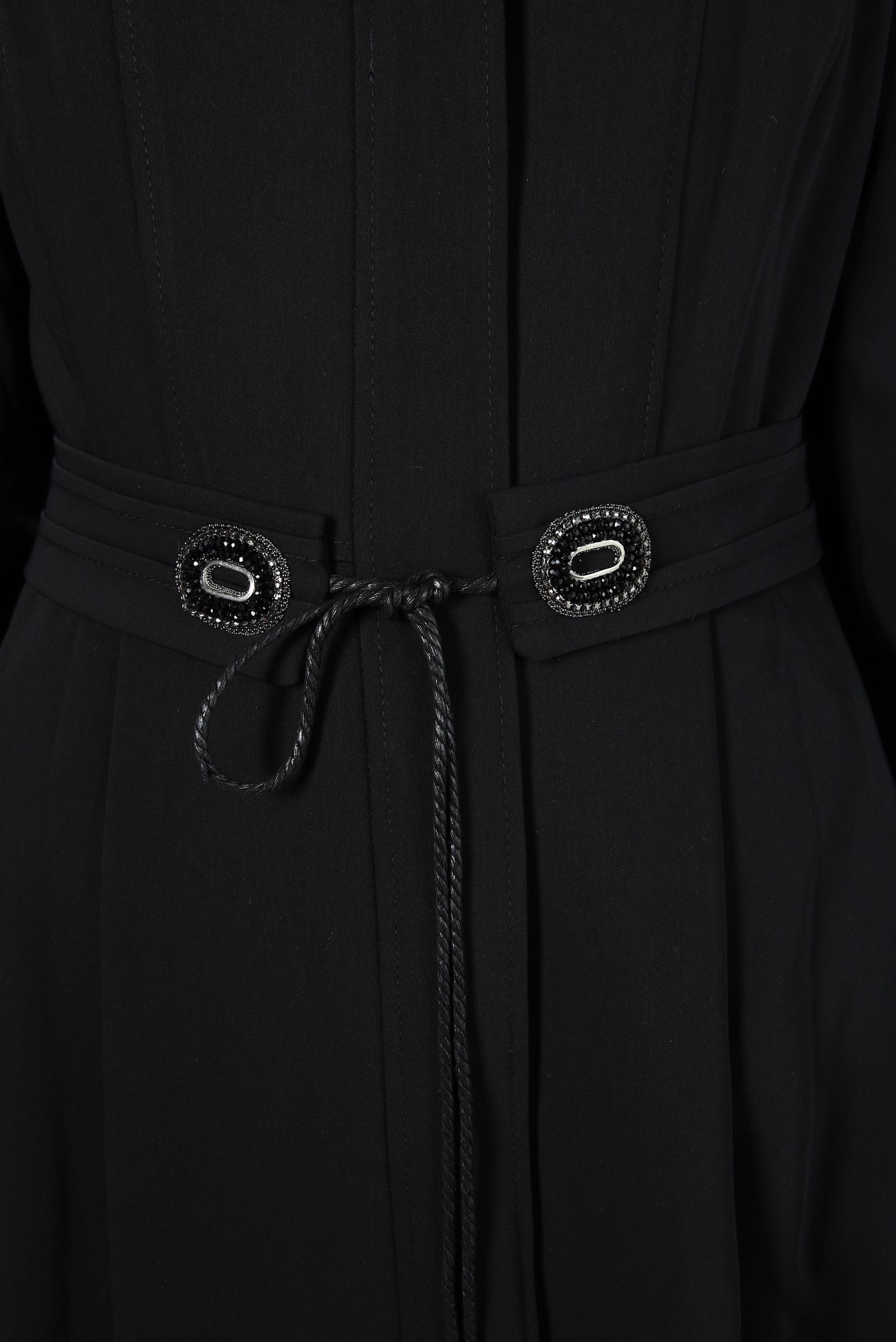 Tesettür giyim SİYAH TAŞ DETAYLI KUŞAKLI PARDESÜ 10821