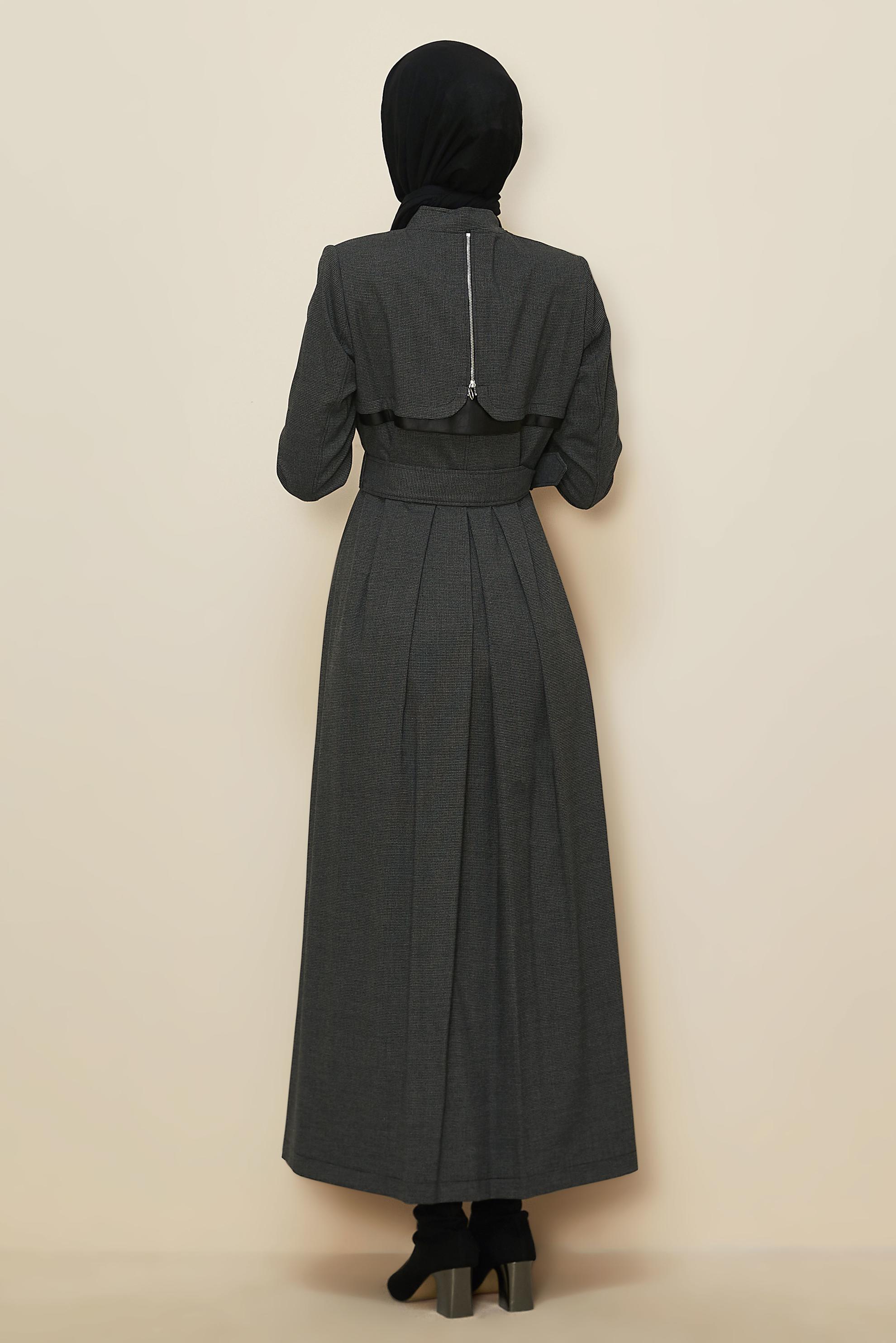 Tesettür giyim GRİ KEMERLİ PARDESÜ 10827